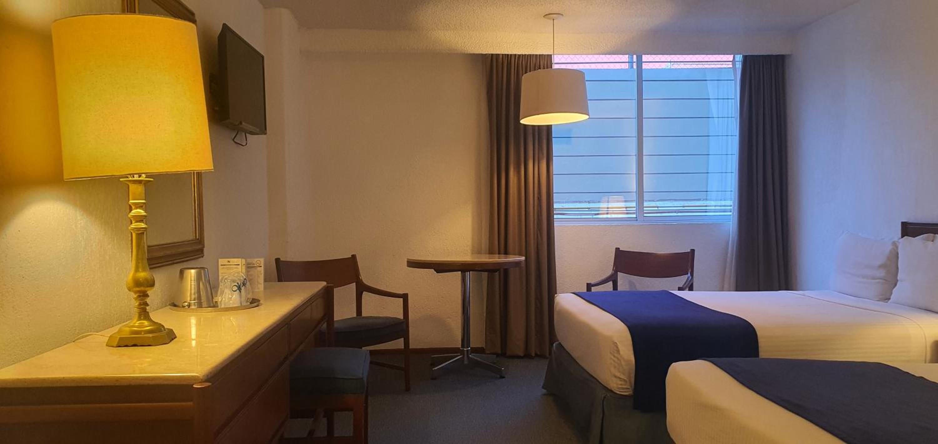 Standard Double Room - Photo 3