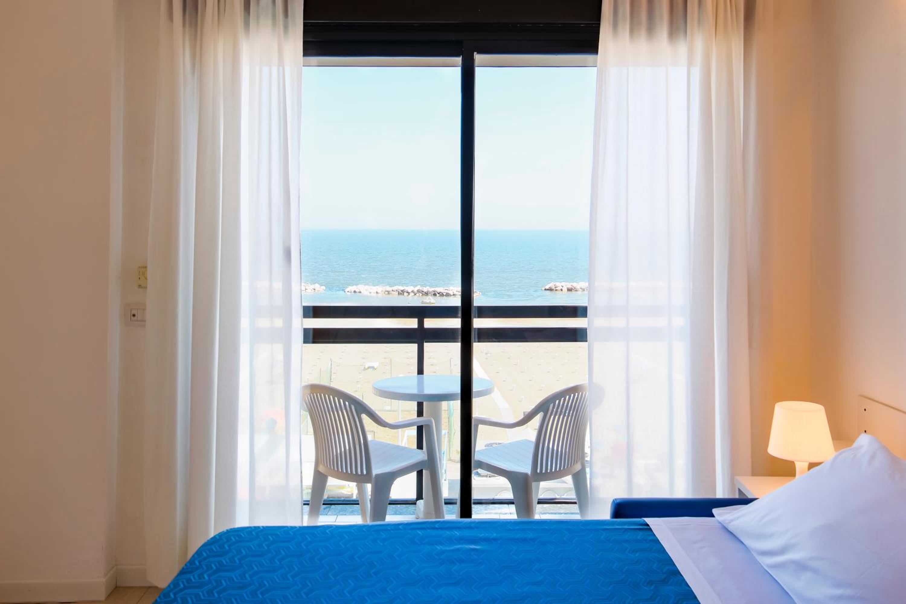 Studio with Sea View photo 3