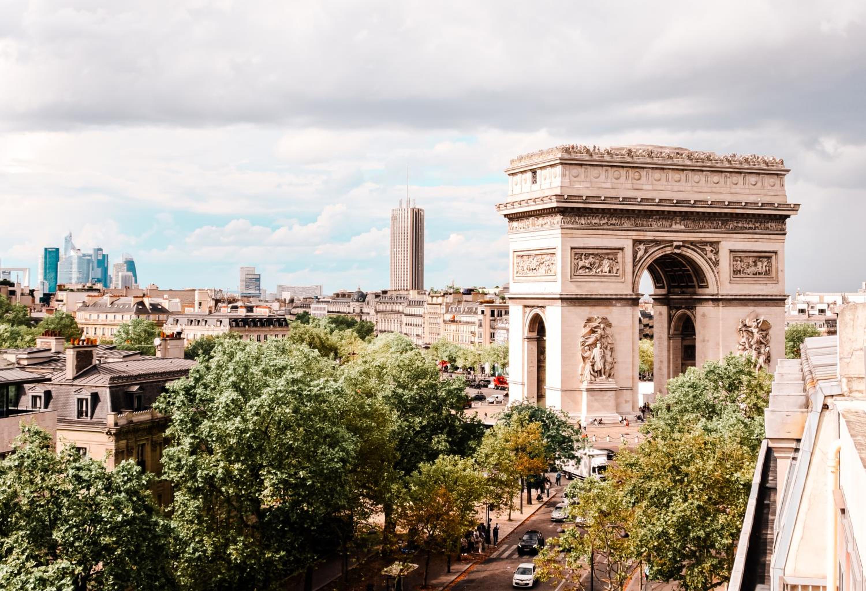 Chambre Prestige - Balcon - Arc De Triomphe thumbnail 6