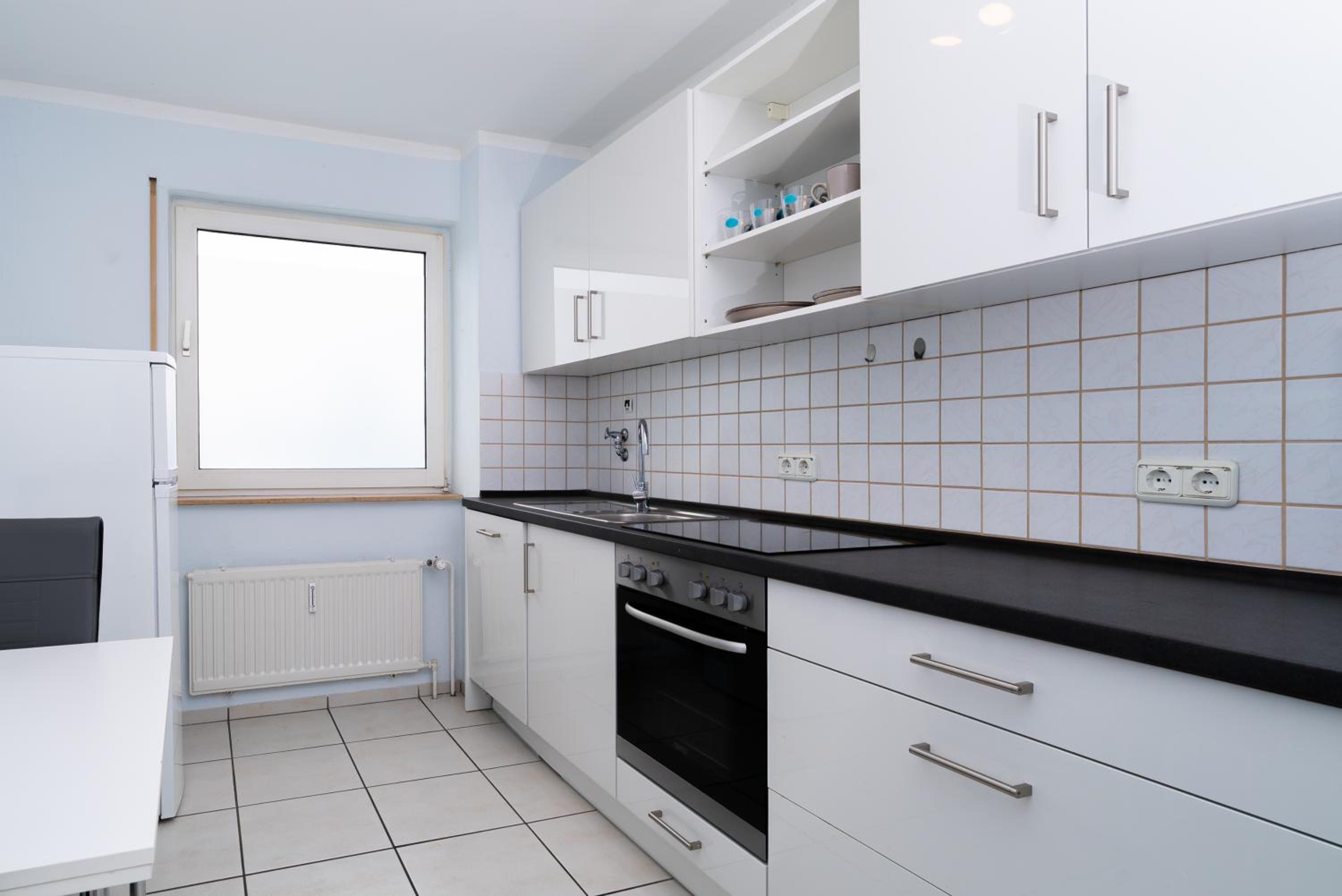 Two-Bedroom Apartment - Photo 11