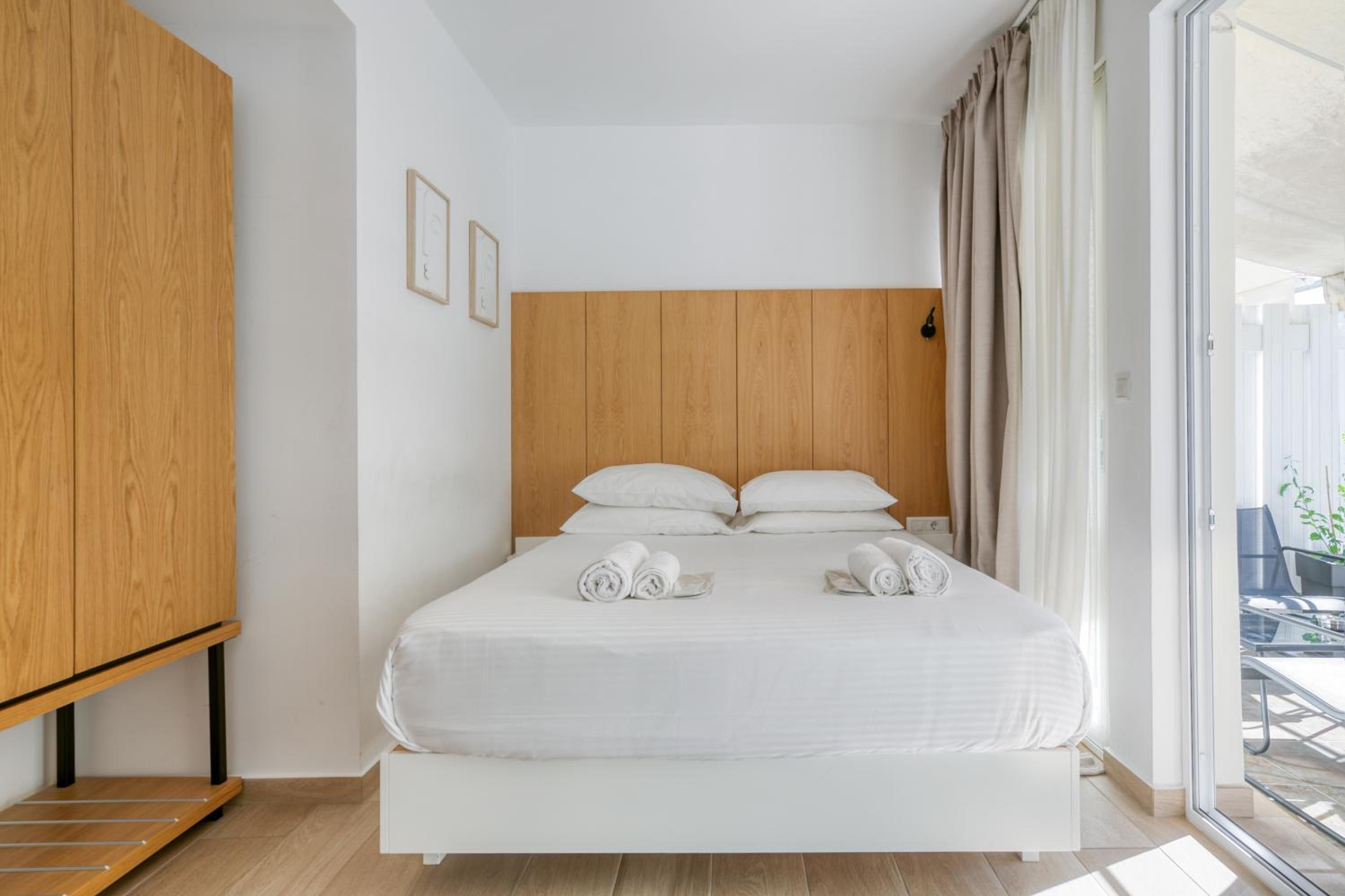Deluxe Double Room photo 3