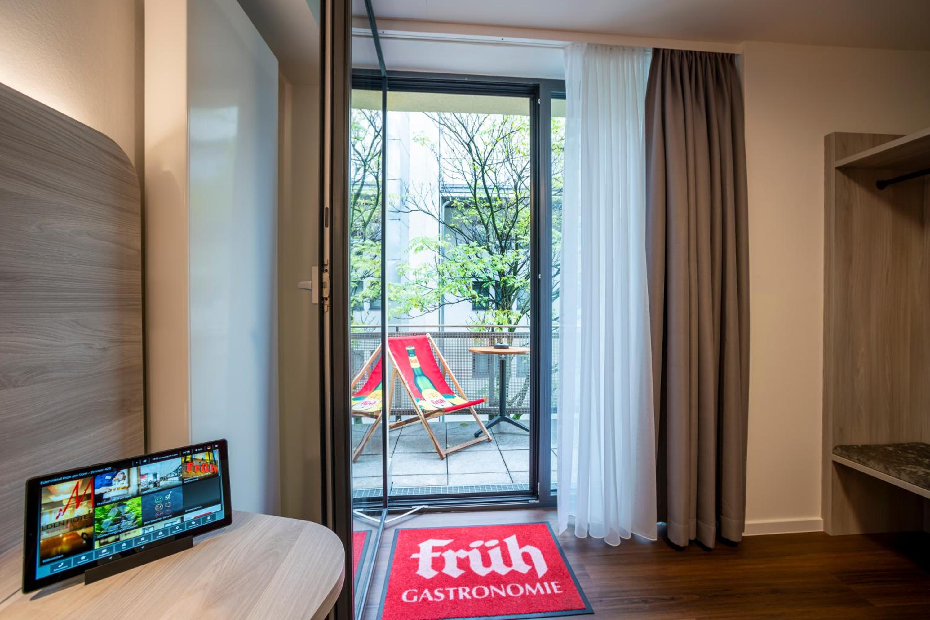 Single Room with Balcony photo 1