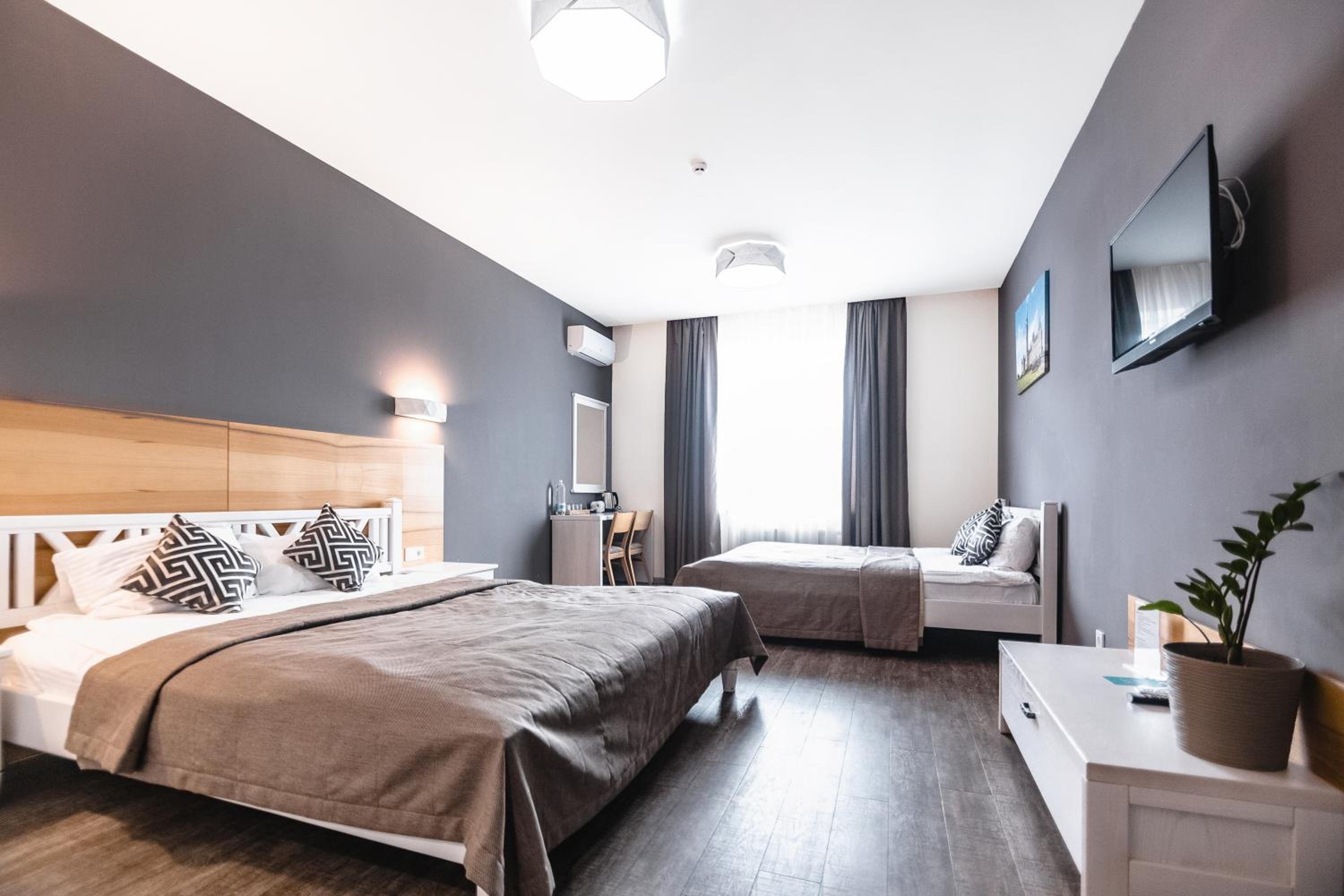 Standard Family Room
