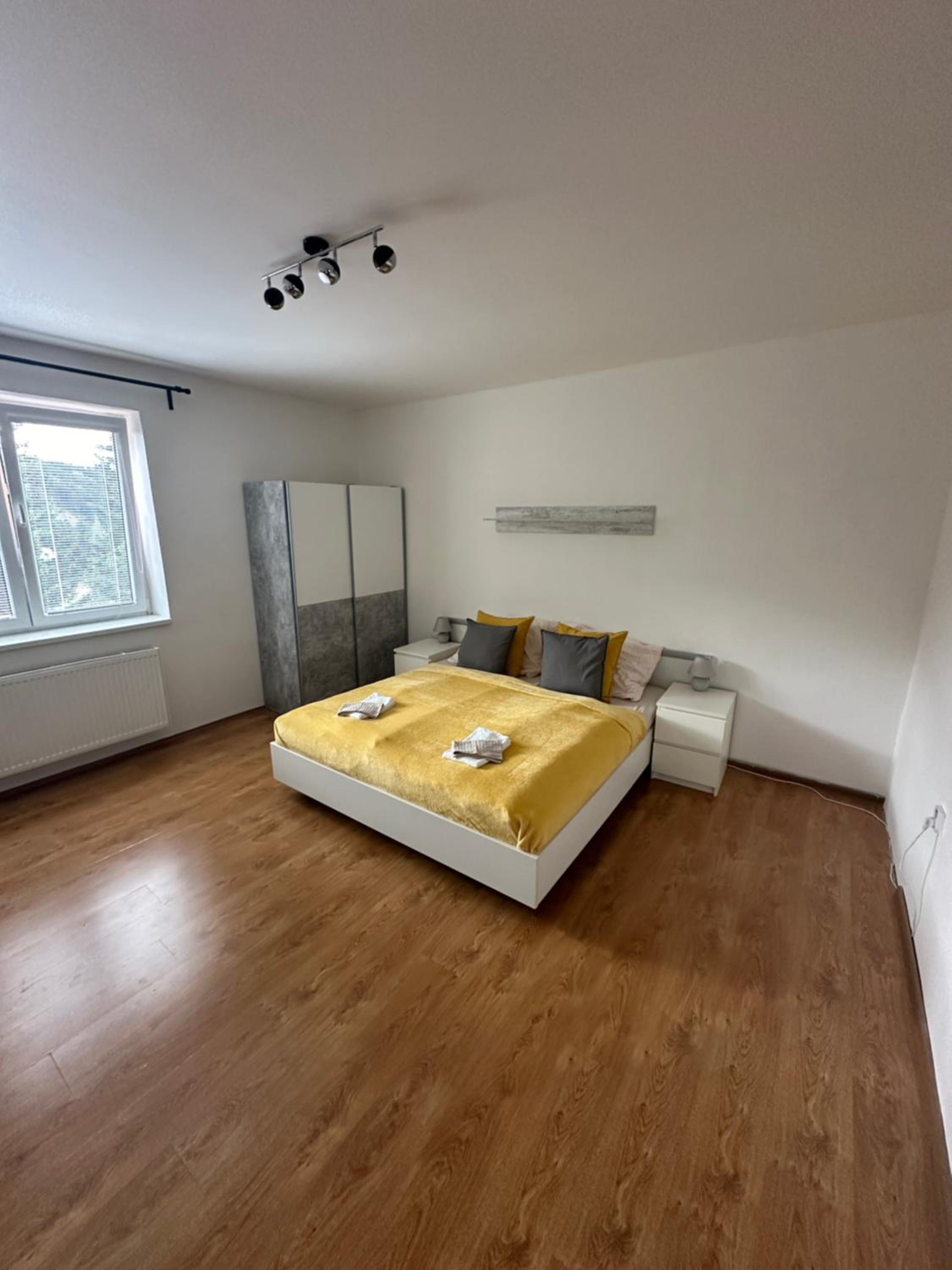 Apartment photo 1