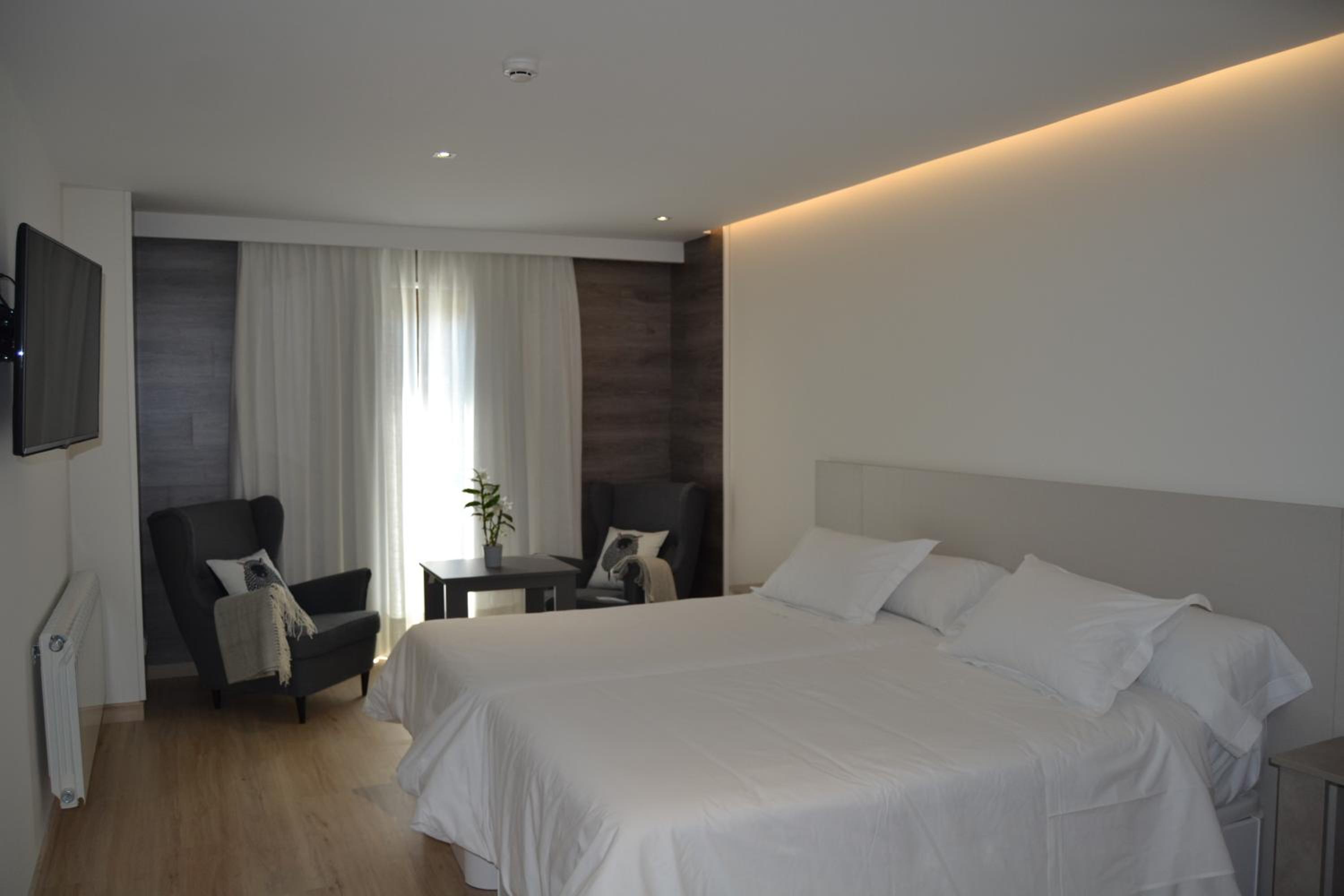 Habitación Doble con Bañera de Hidromasaje