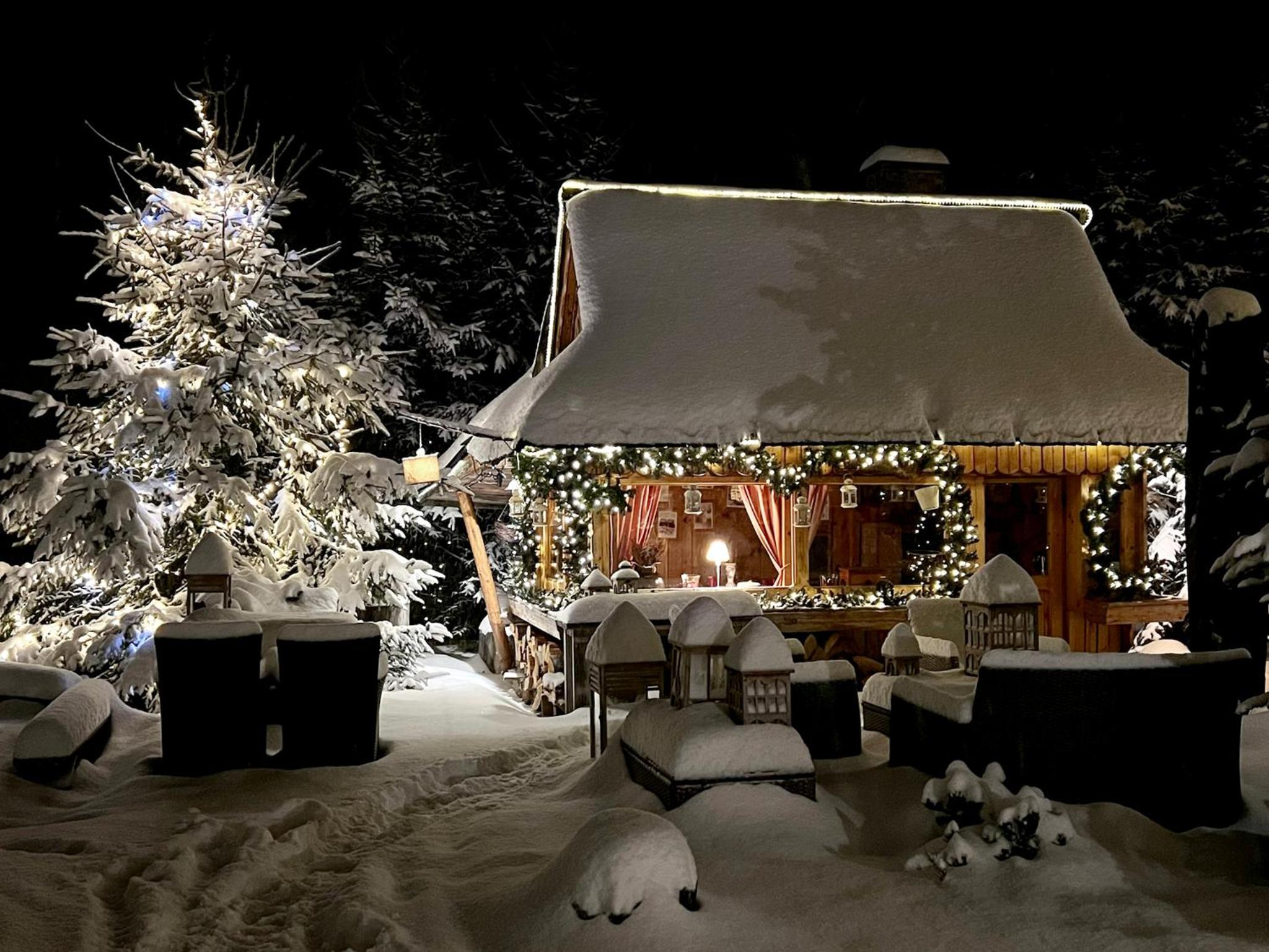 Ostomiły Chalet photo 2