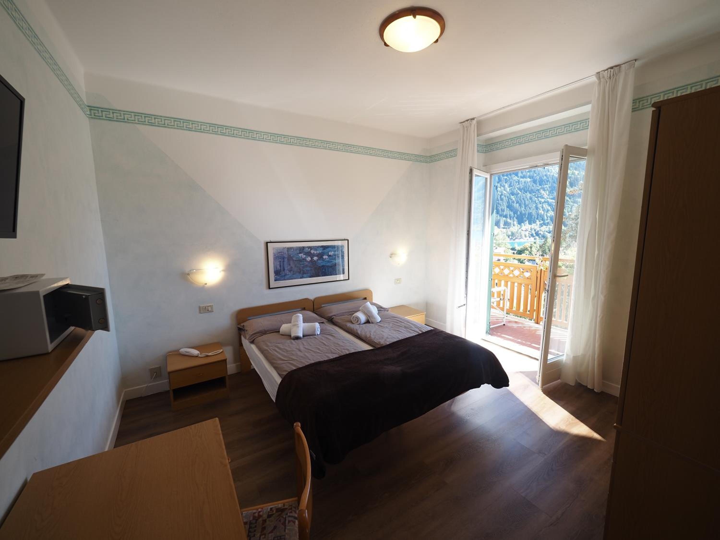 Double or Twin Room with Private Bathroom - Separate Building photo 2