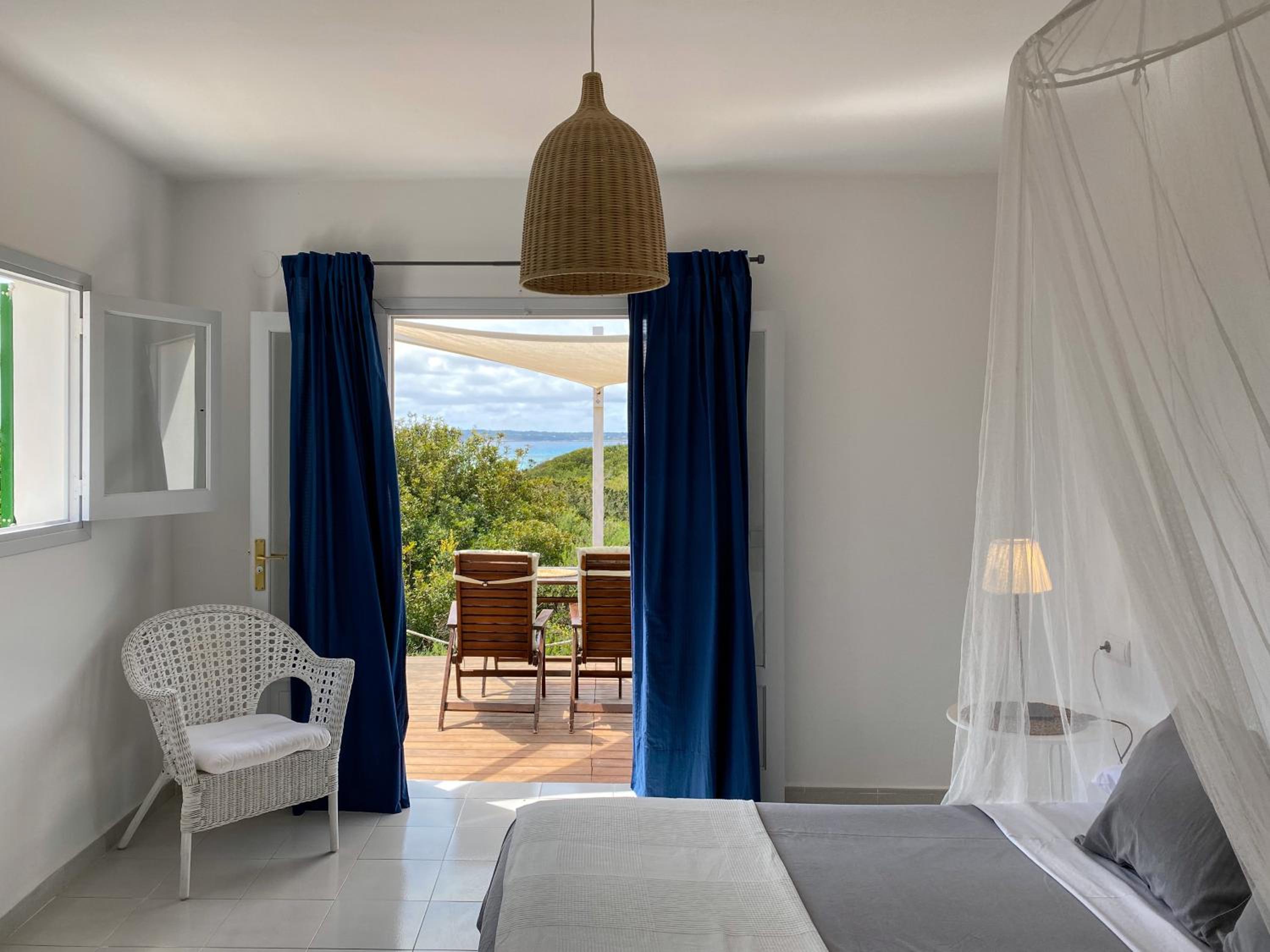 Deluxe Bungalow with Sea View - Photo 1