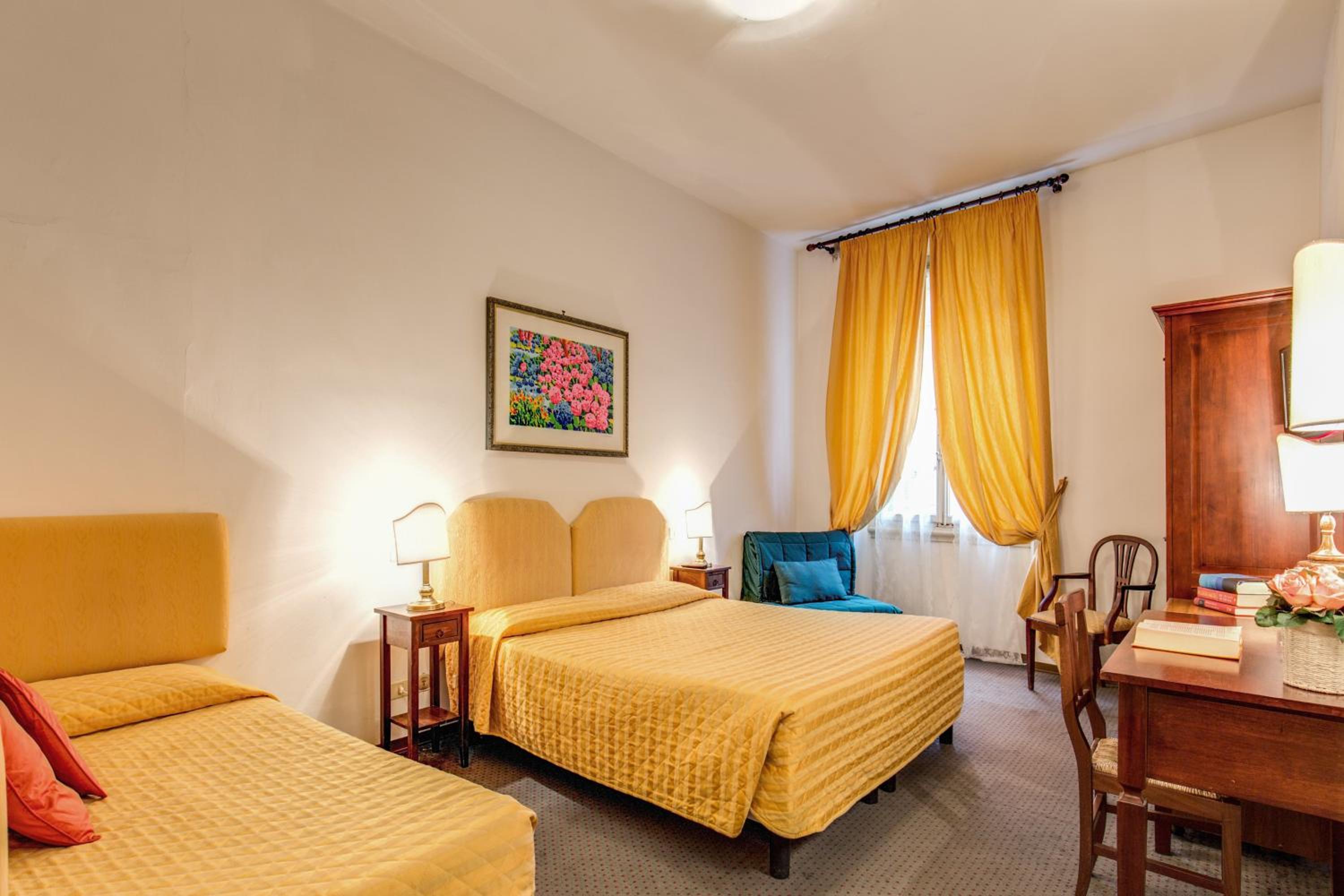 Triple Room photo 2