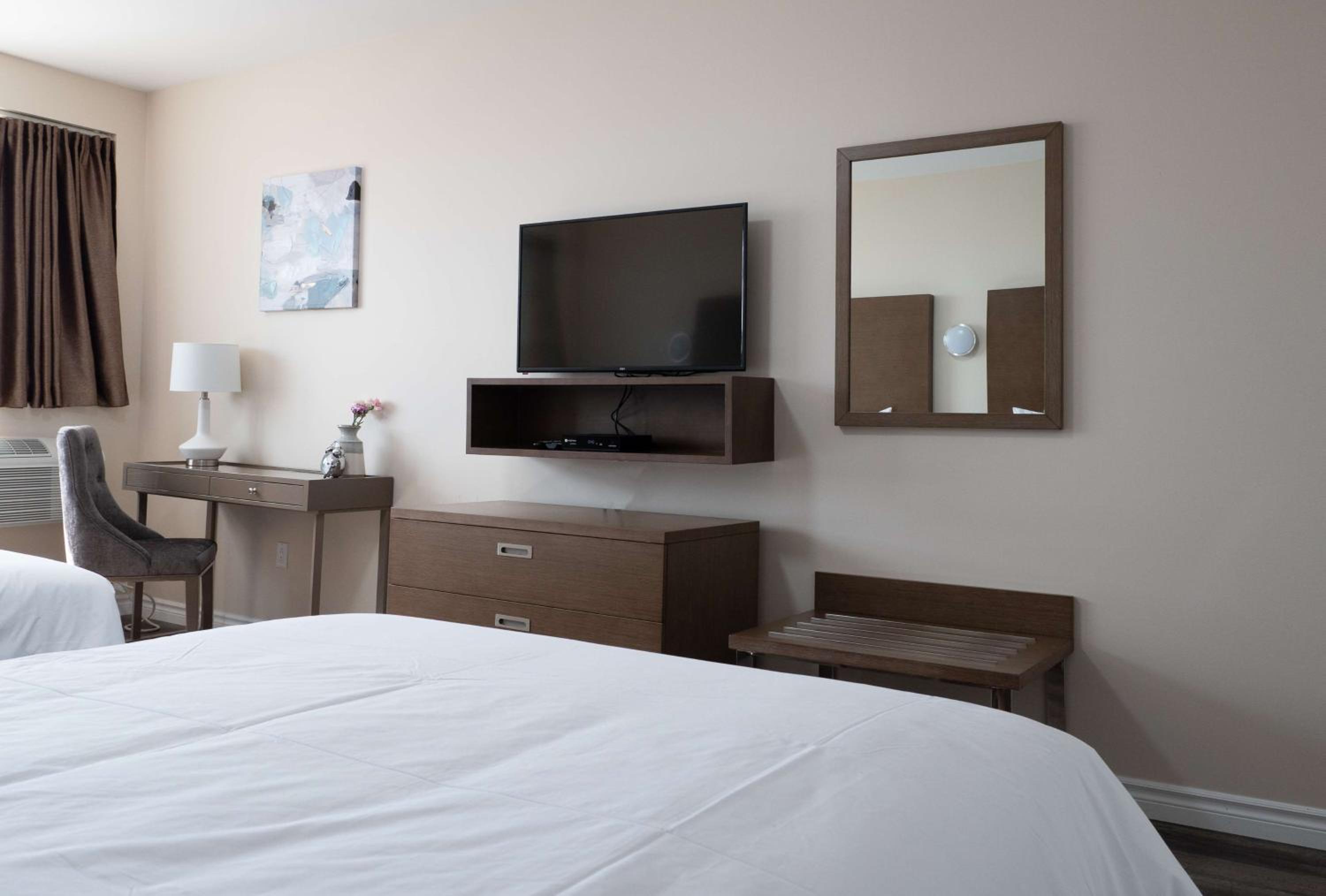 Standard Double Room With Two Double Beds