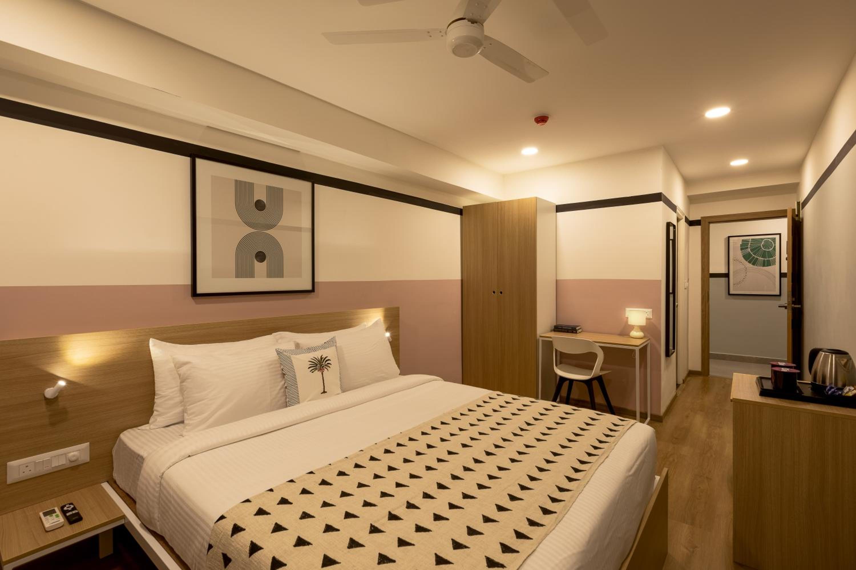 Superior Double Room - Photo 1
