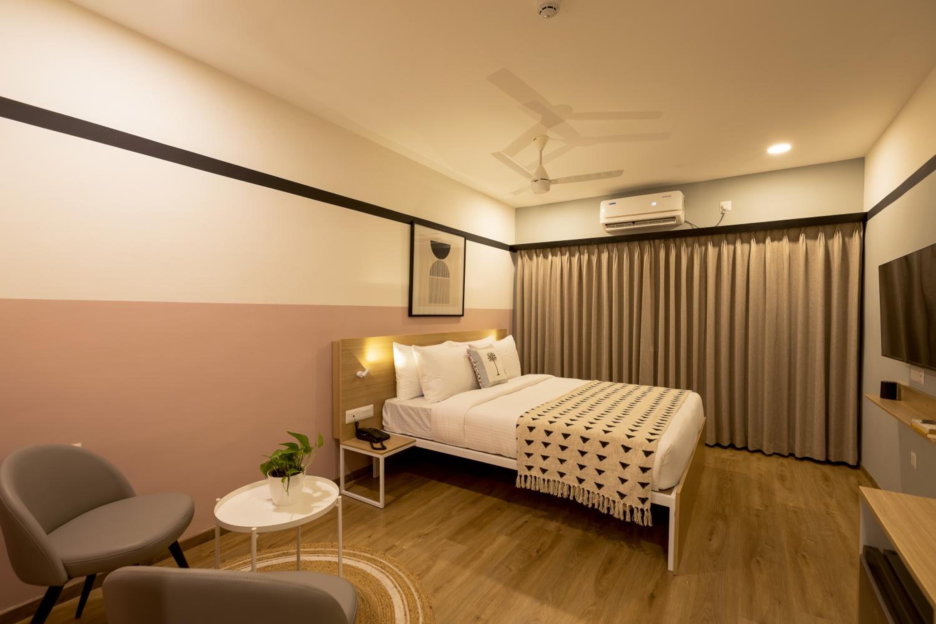 Superior Double Room - Photo 8