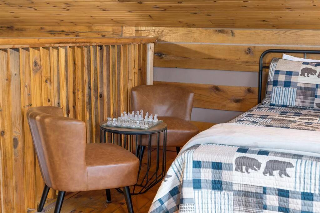 Two-Bedroom House photo 1