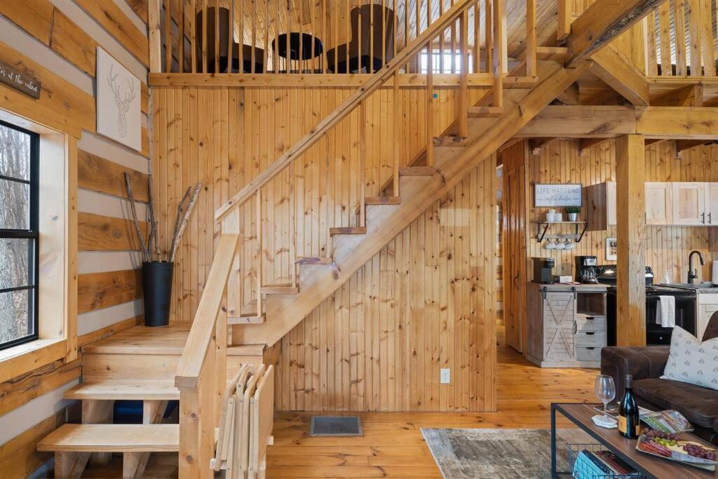 Two-Bedroom House photo 2