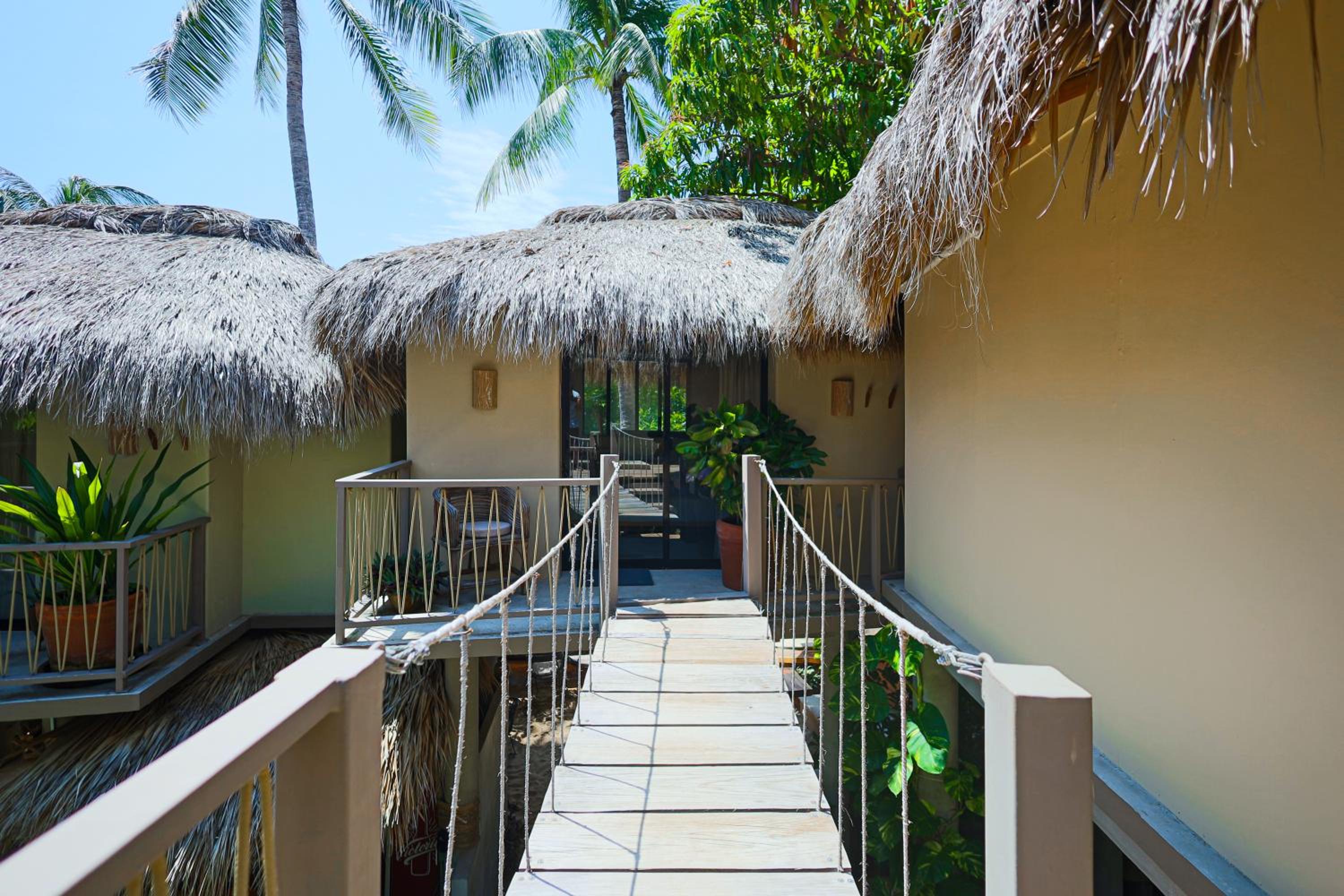 Deluxe Bungalow