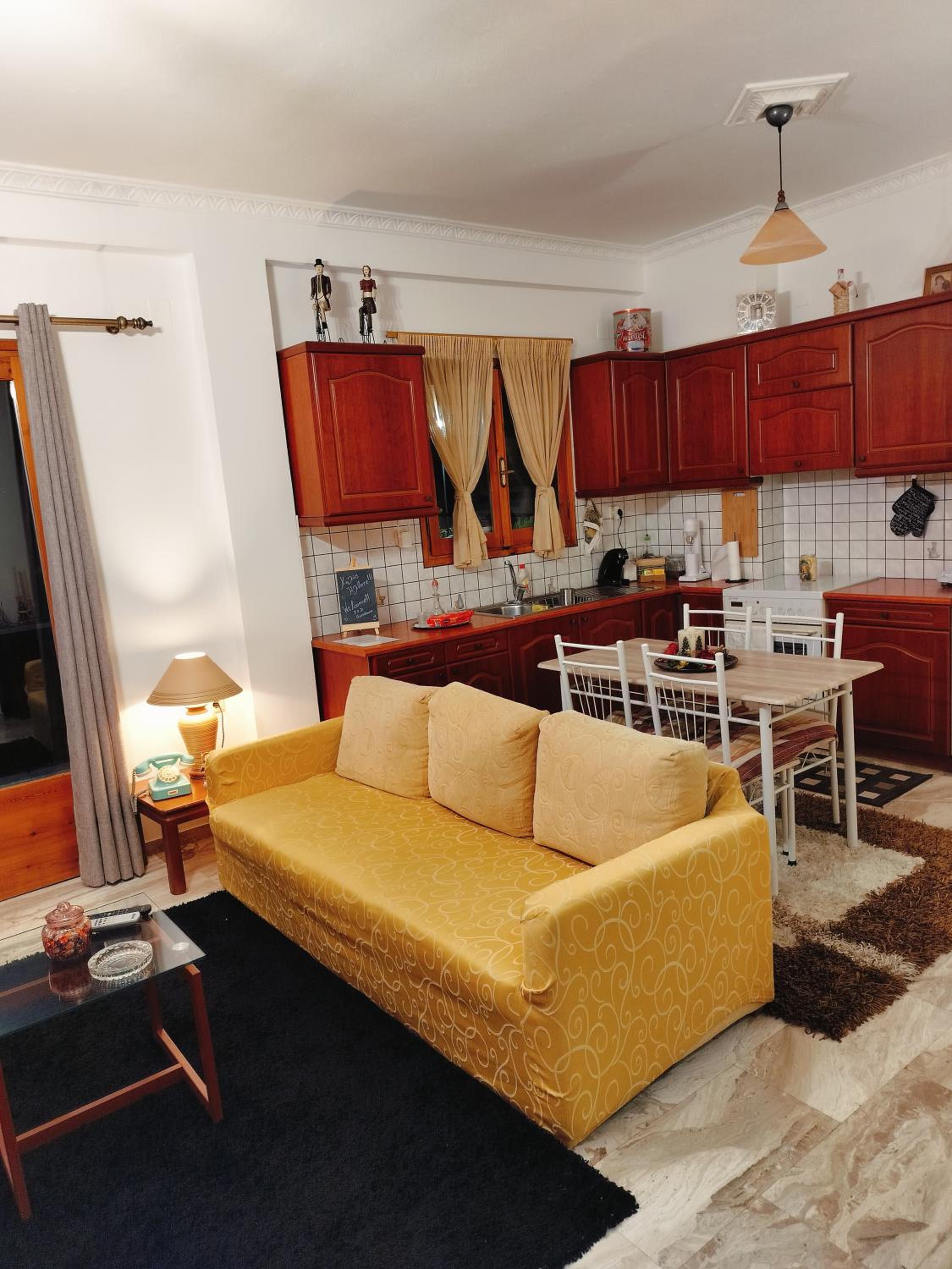 One-Bedroom Apartment photo 3