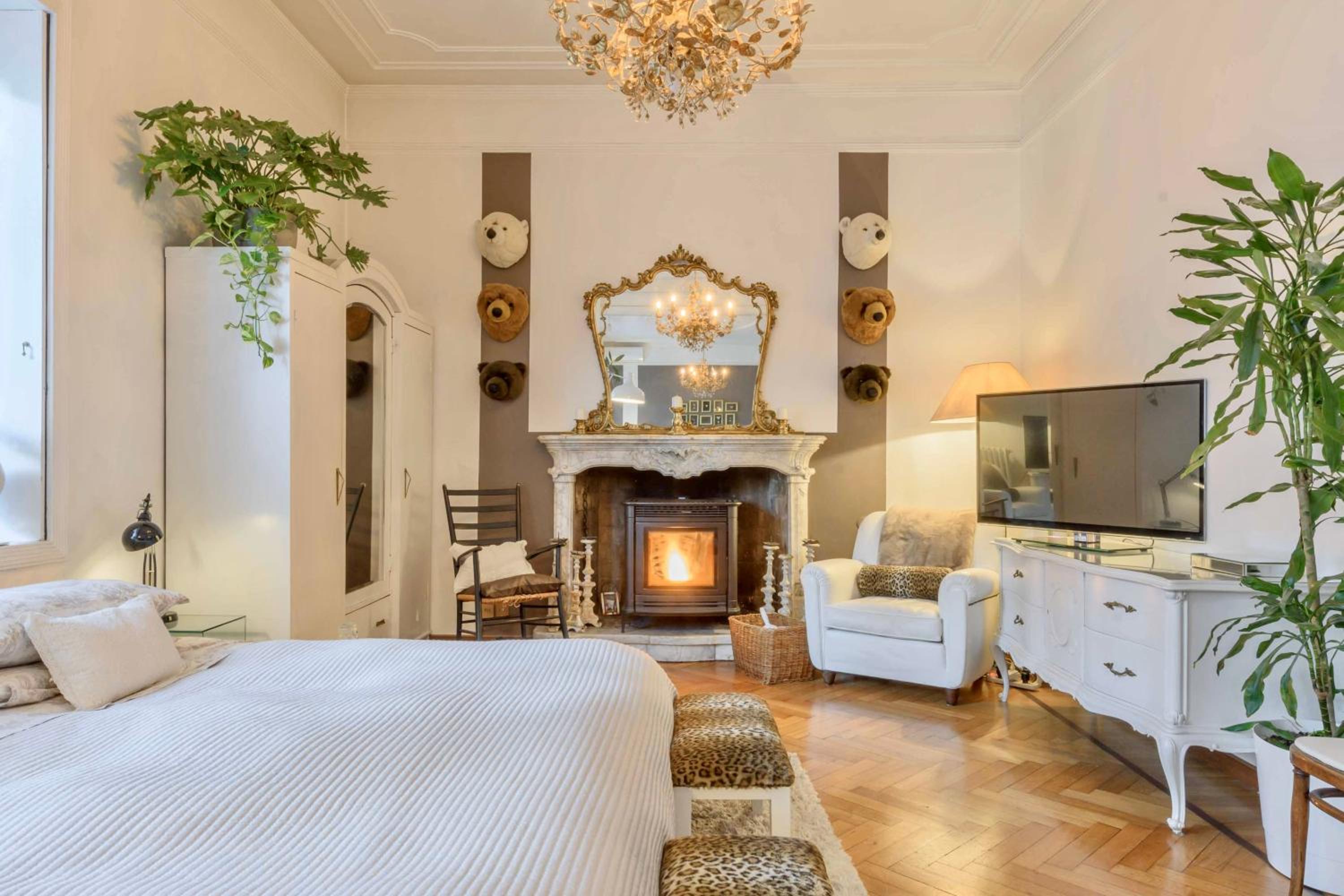 Superior Apartment