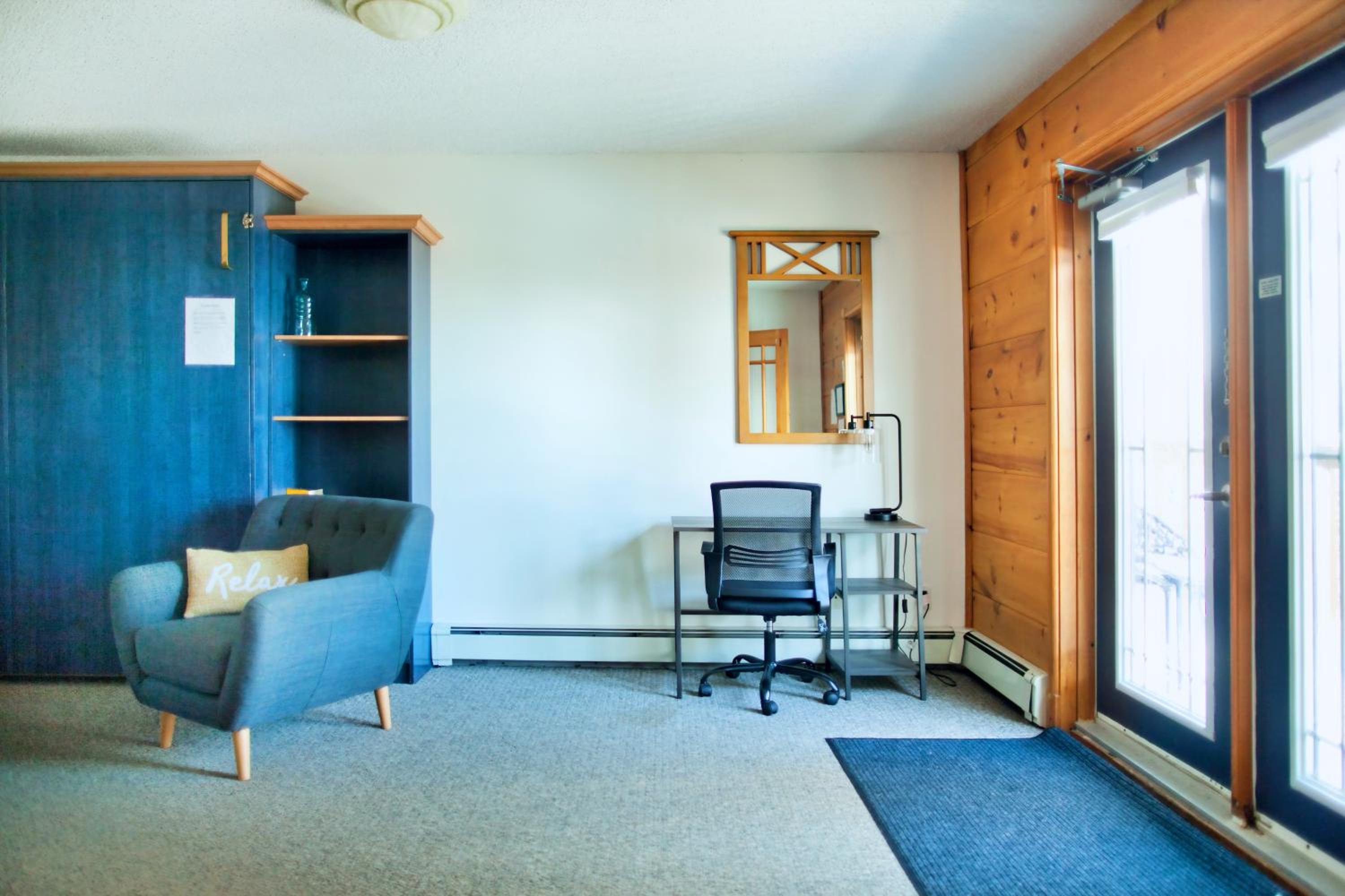 Deluxe Queen Room photo 3