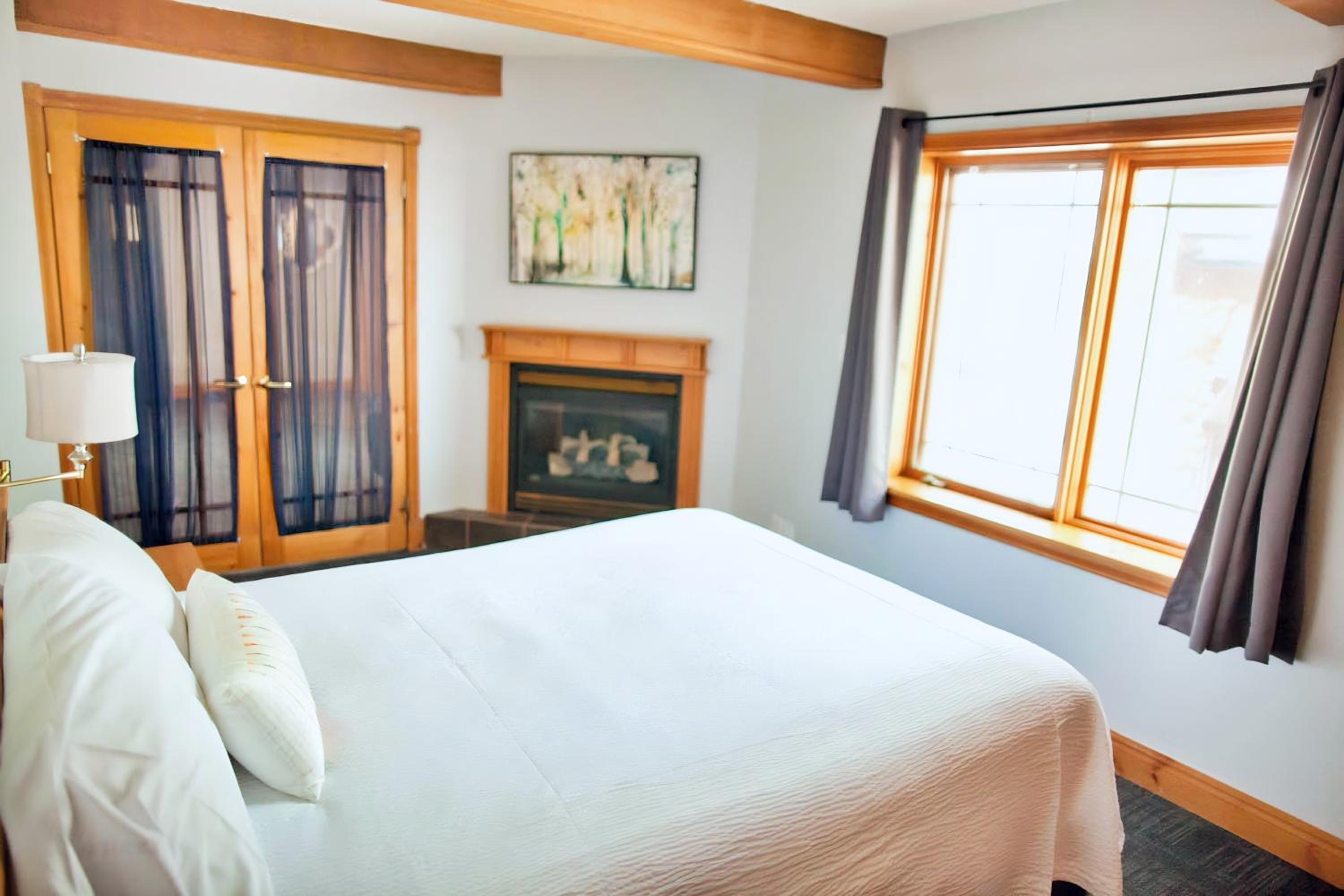 Queen Room