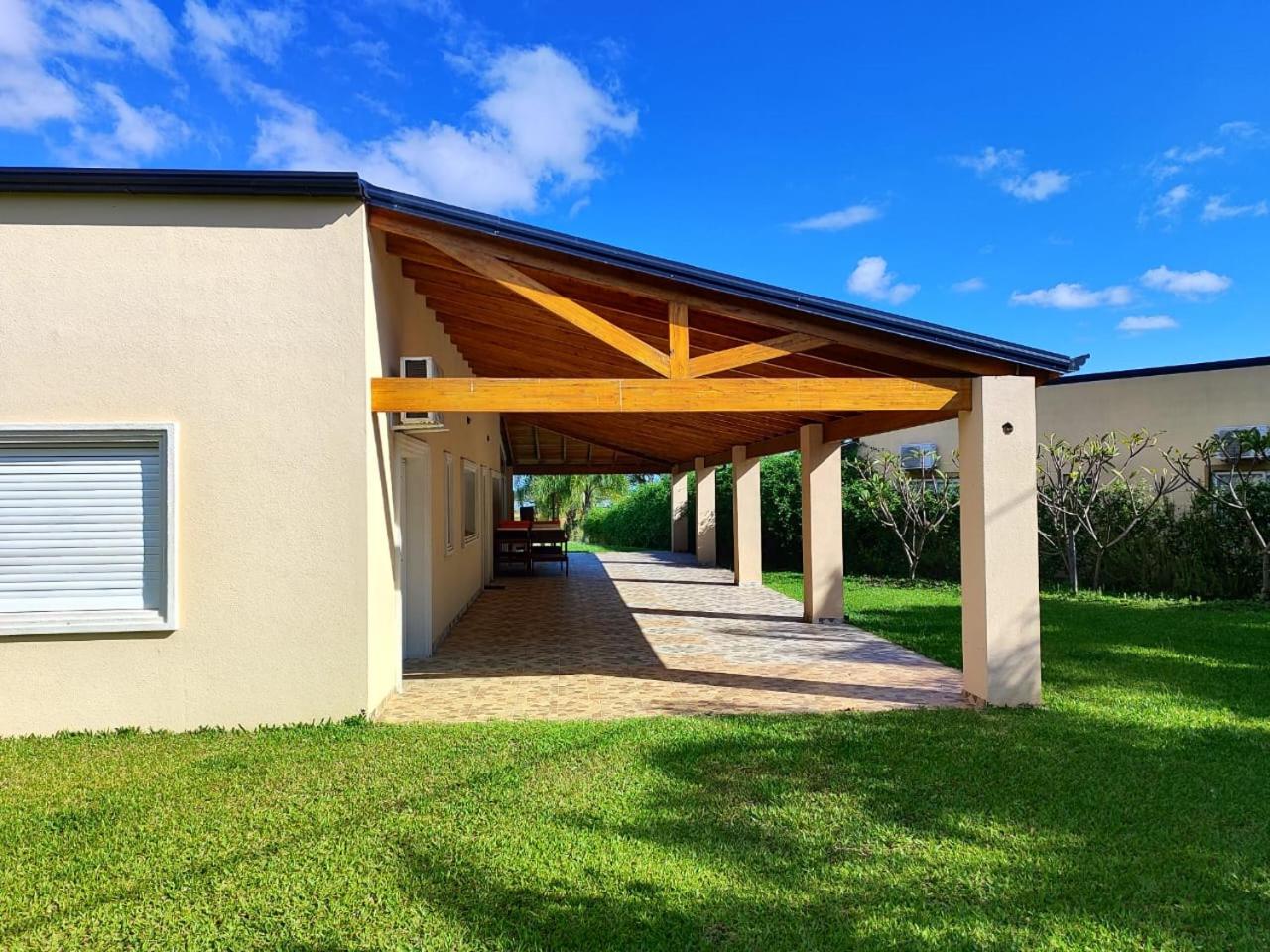 Three-Bedroom House photo 2