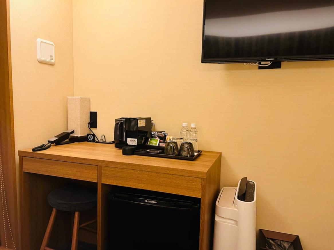 Economy Twin Room photo 3