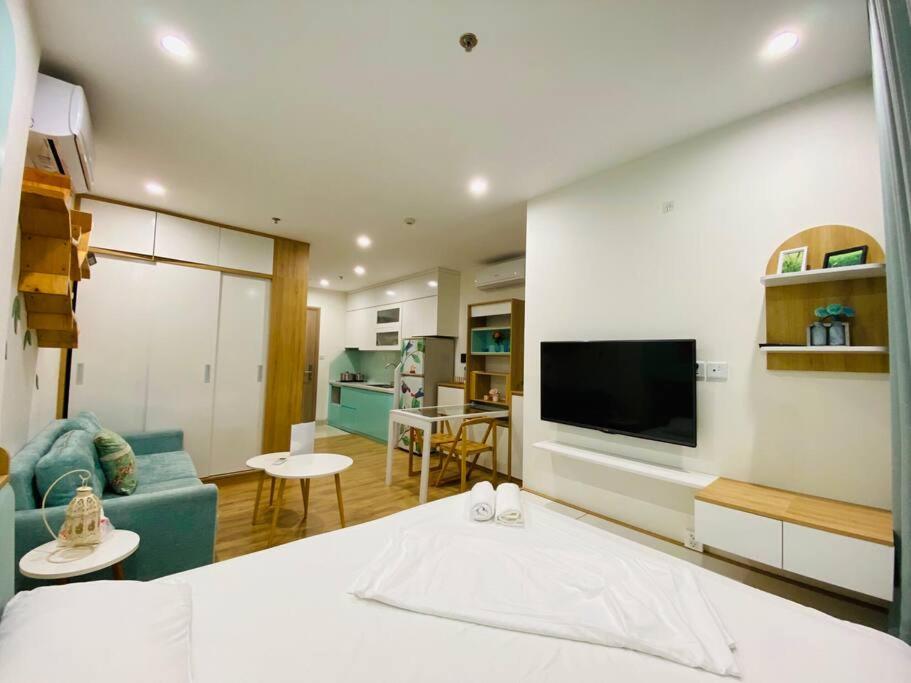 One-Bedroom Apartment photo 3