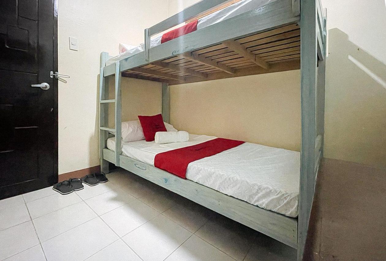 Twin Room - Photo 6