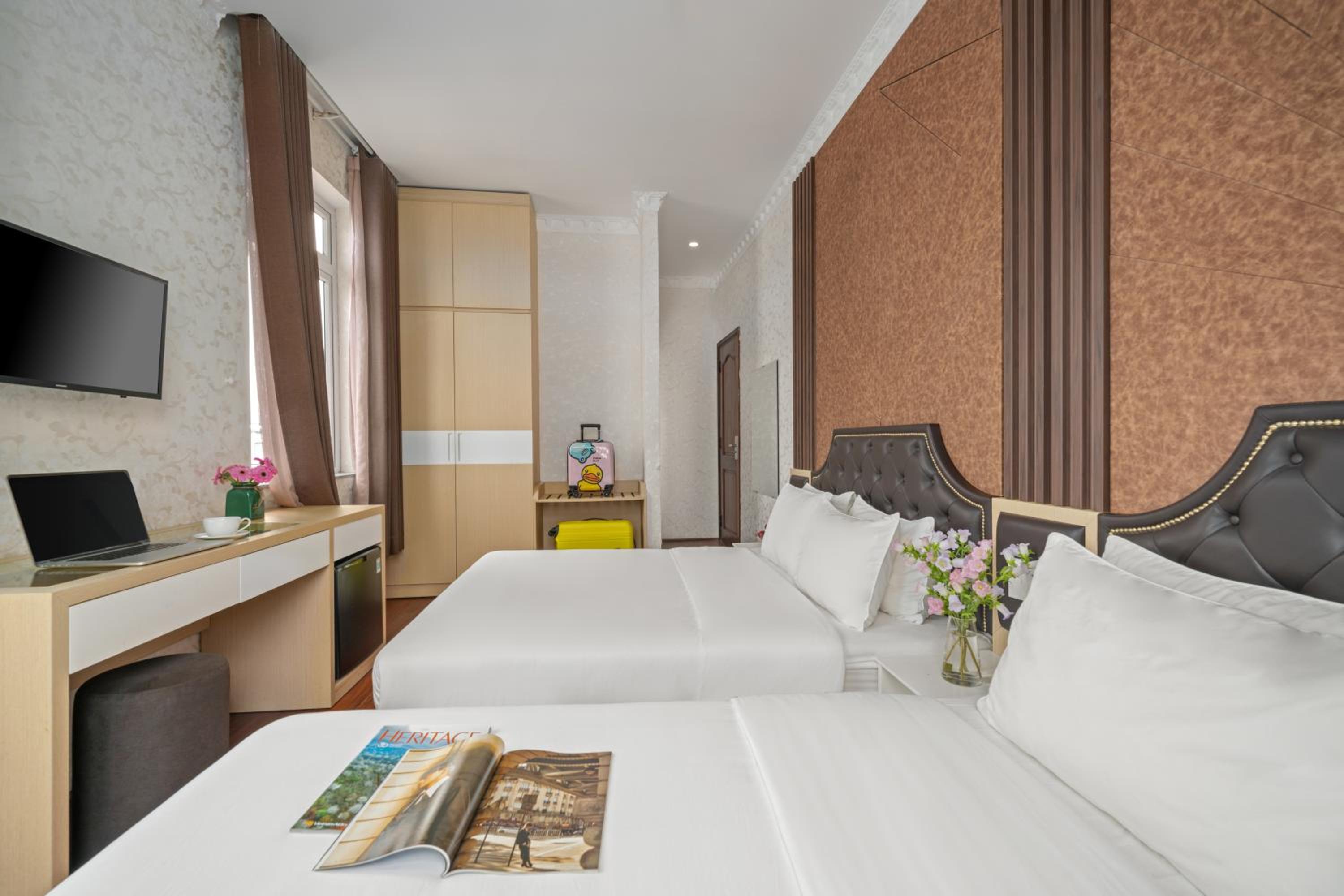 Deluxe Quadruple Room - Photo 3