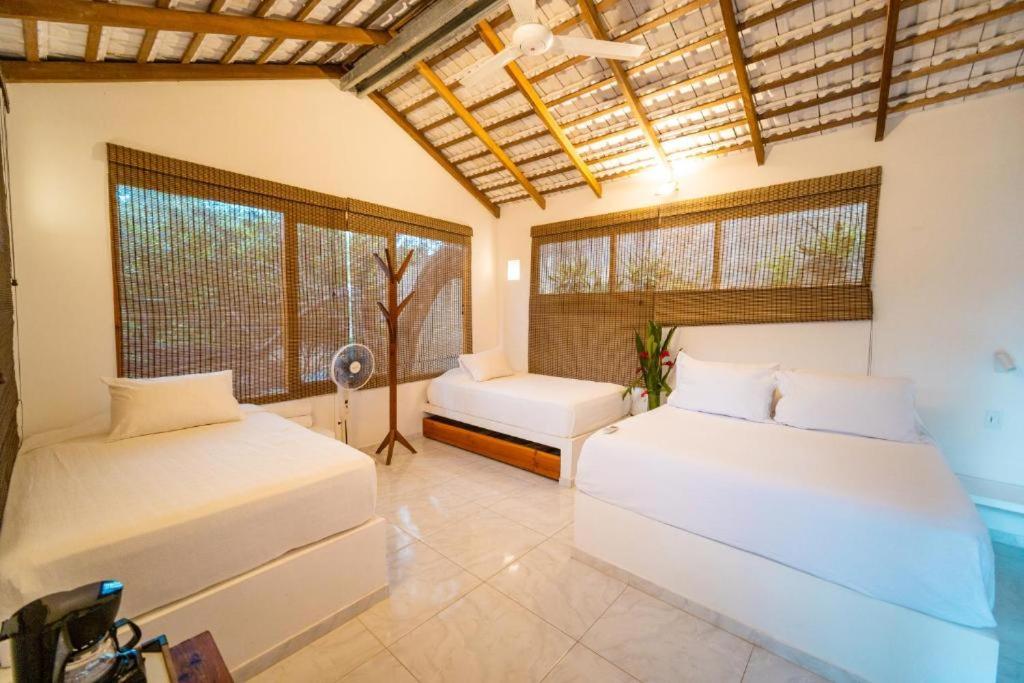 Bungalow - Beach Front photo 2