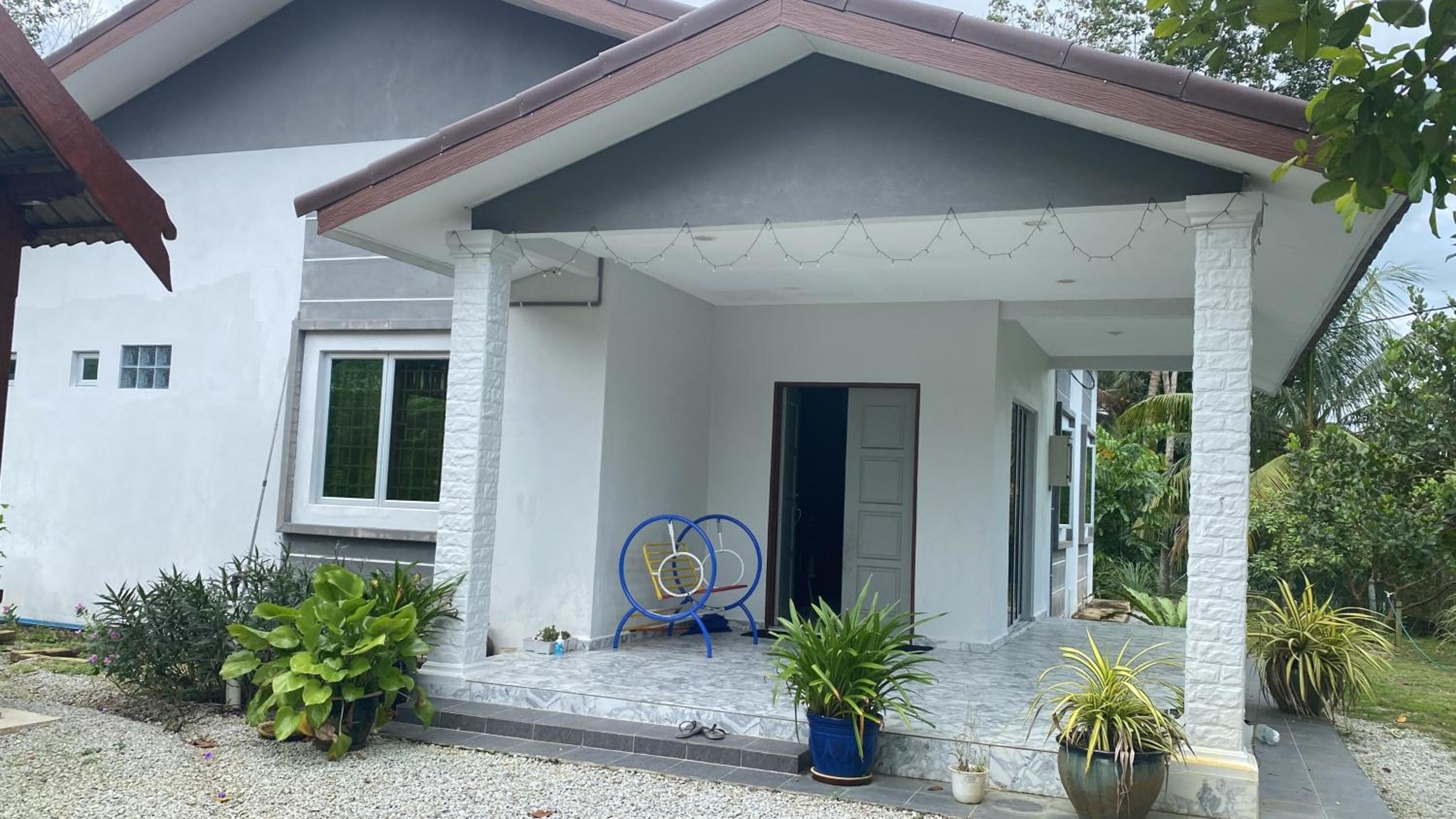 Three-Bedroom House photo 1