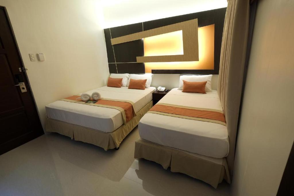 Suite (3 Adults)