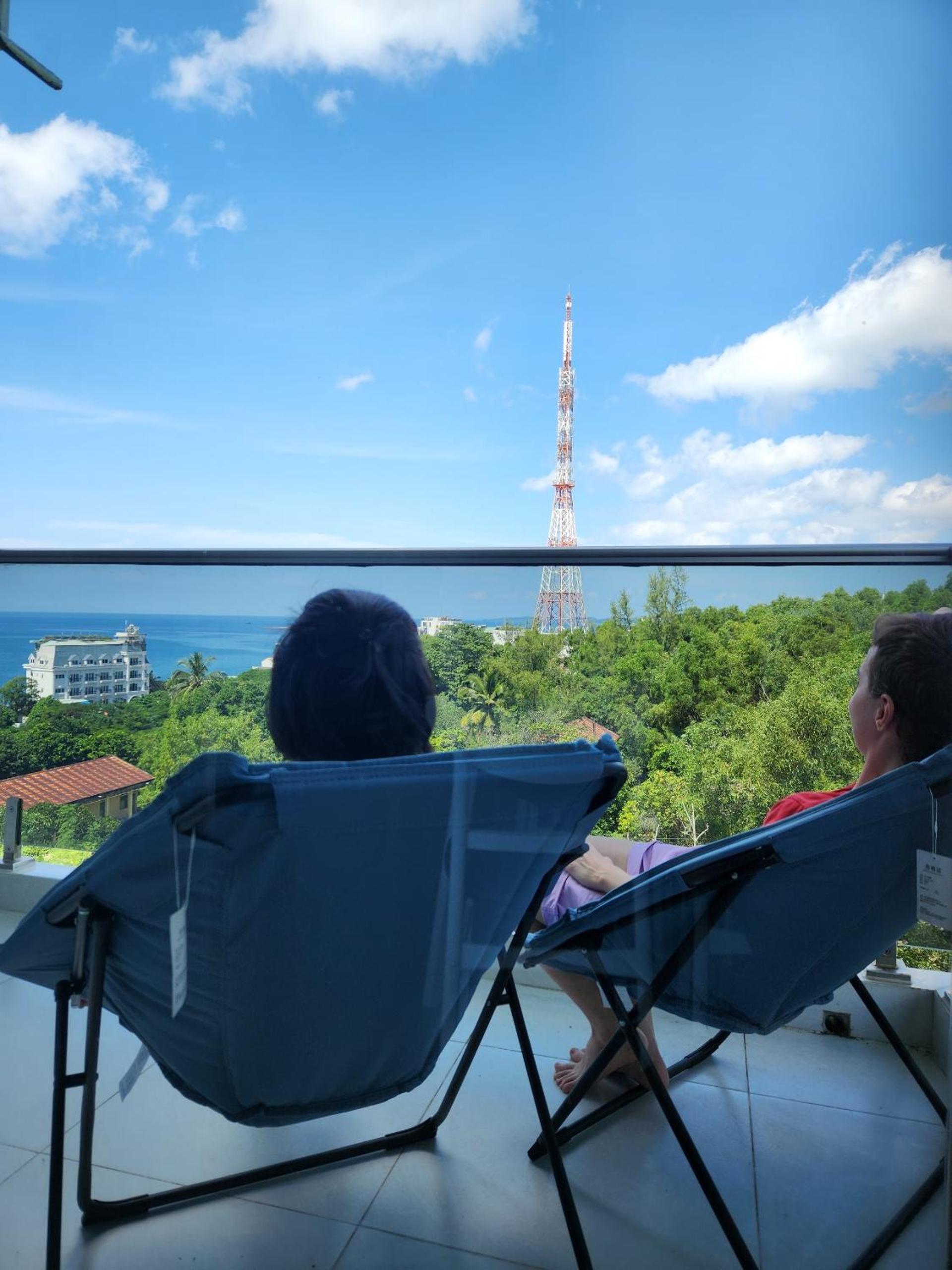 Apartment with Sea View - Photo 1