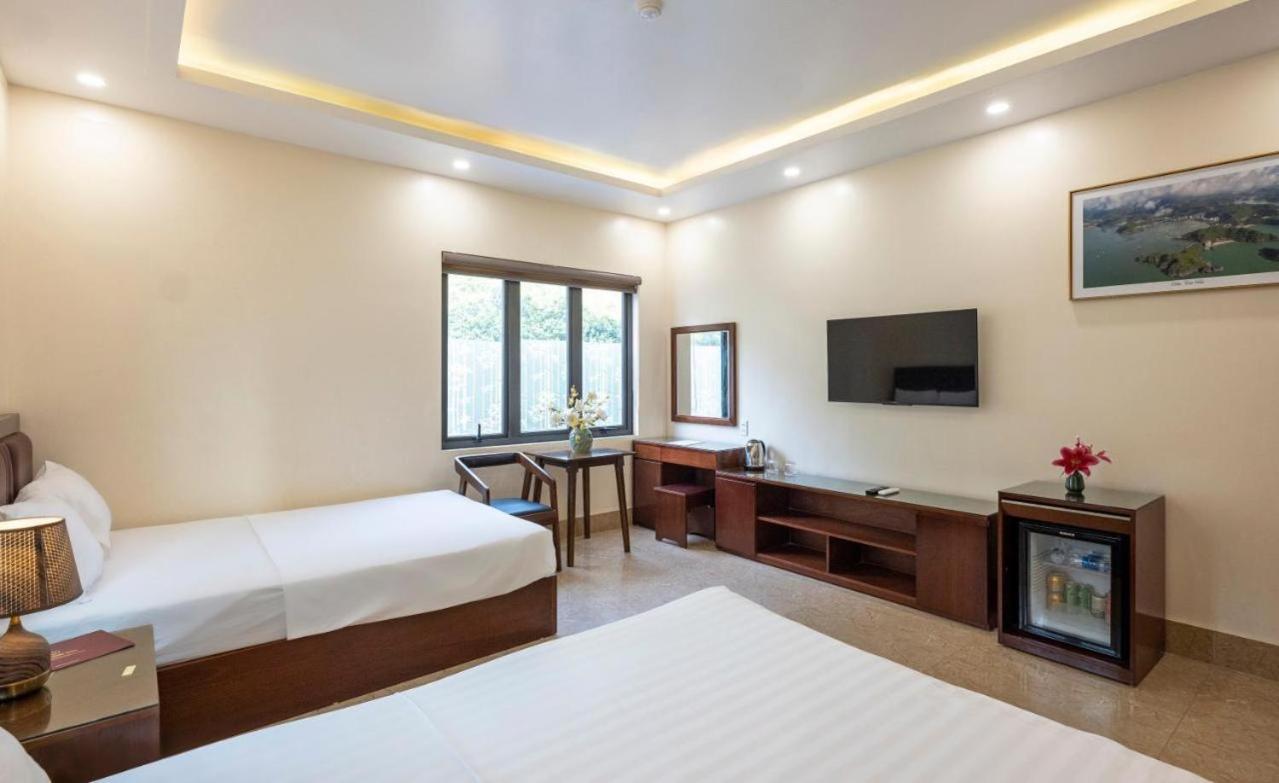 Quadruple Room With Mountain View