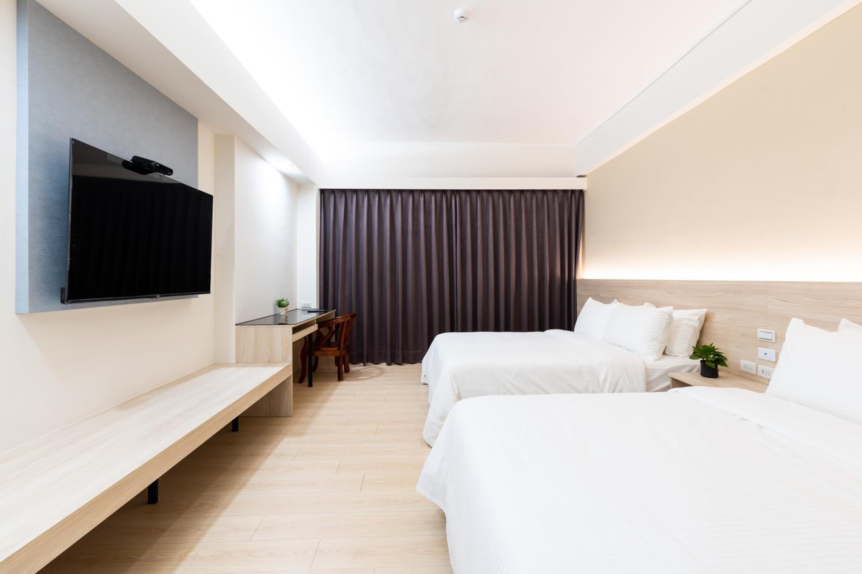 Quadruple Room with Bath