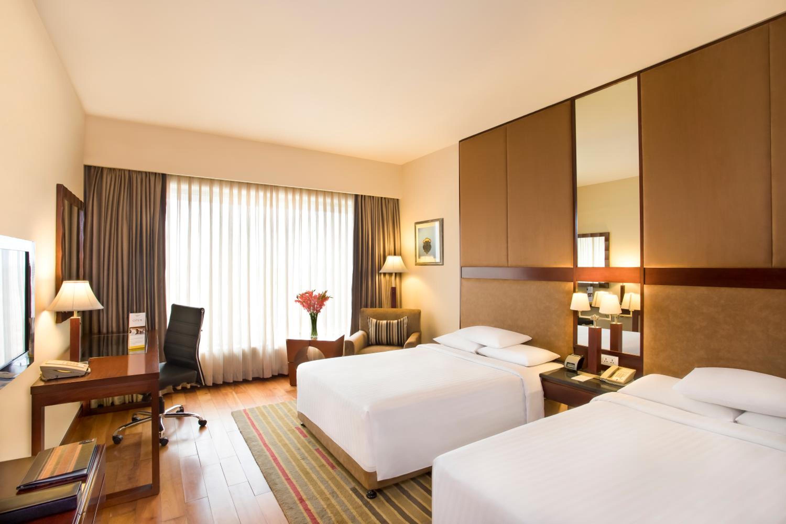 Deluxe Twin Room With 20 Percent Discount On Food And Beverages