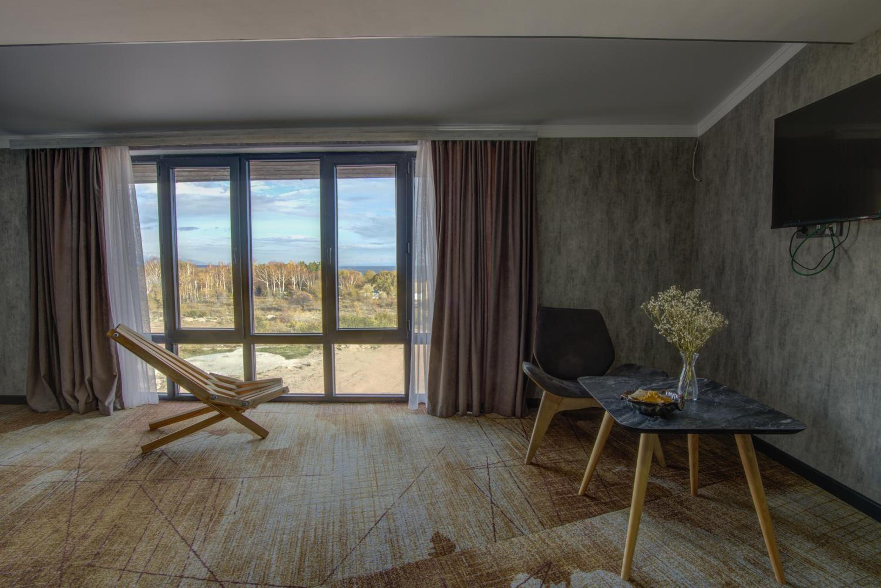 Double Room with Balcony and Sea View photo 2