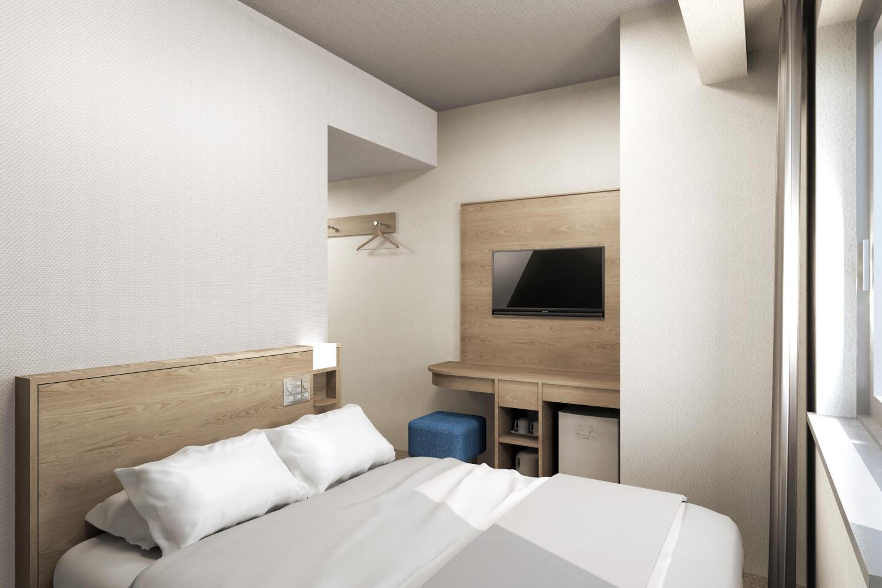 Standard Double Room with Desk - Non-Smoking