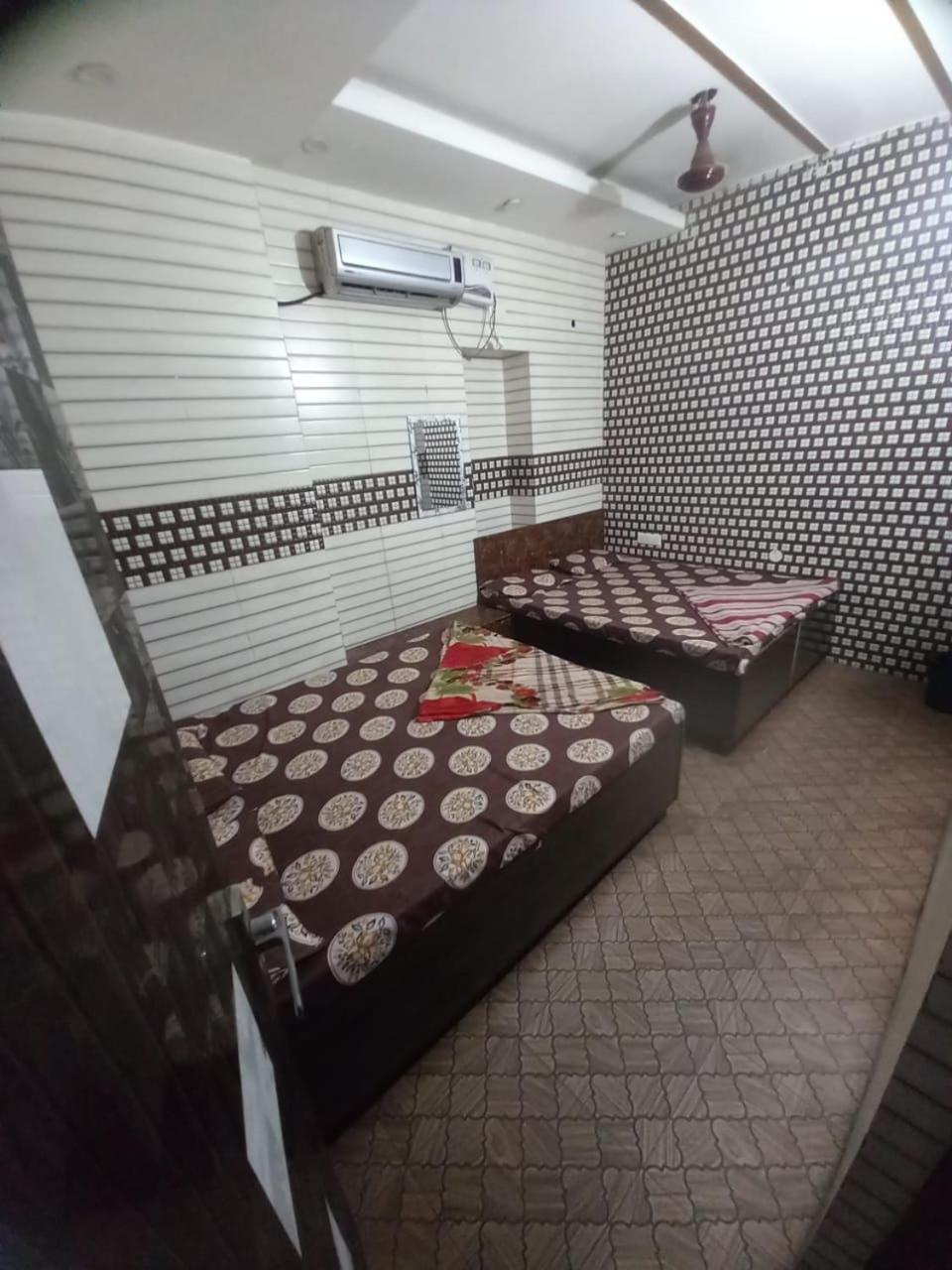 Double Room With Private Bathroom