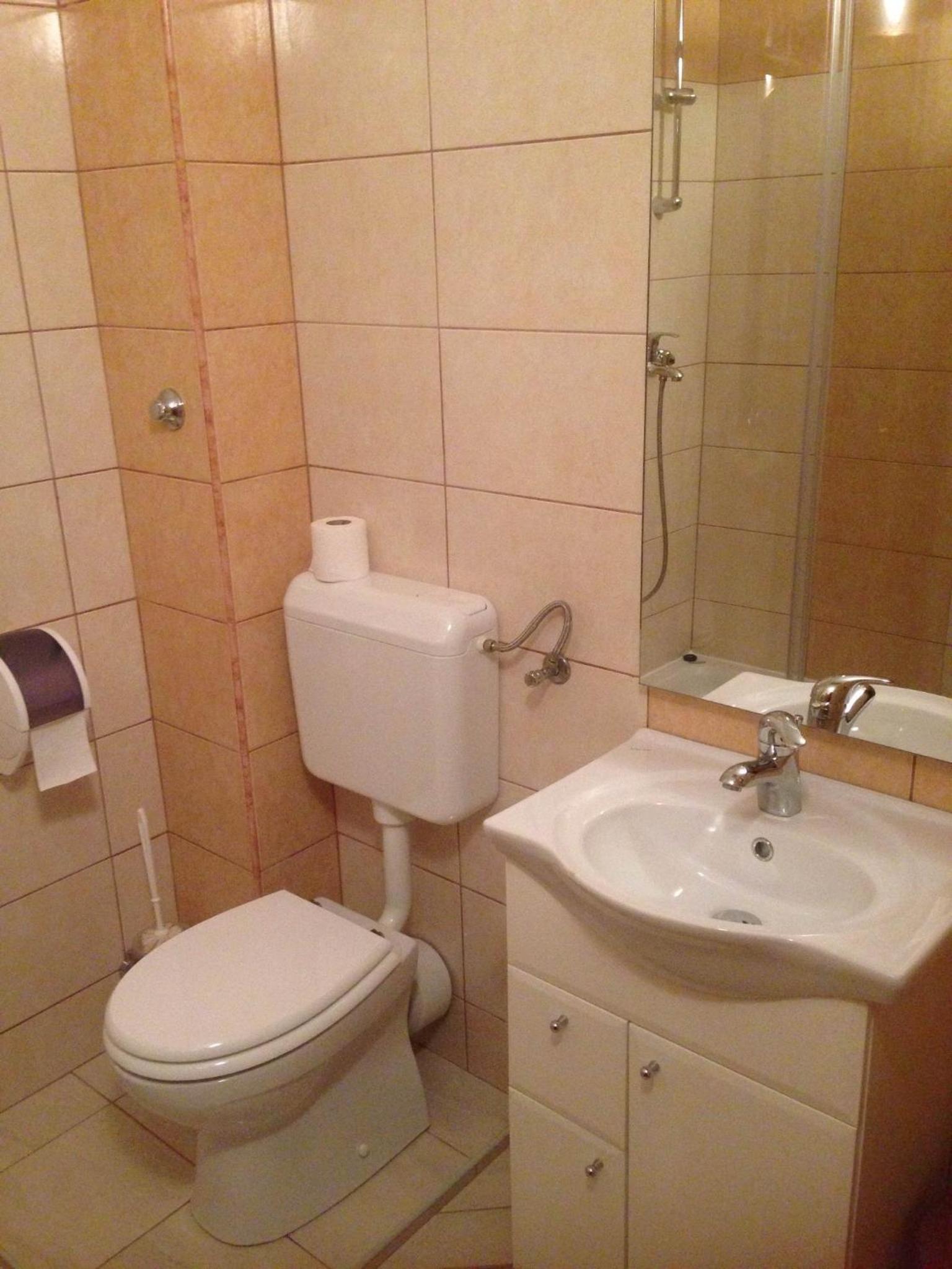 Double Room - Photo 3