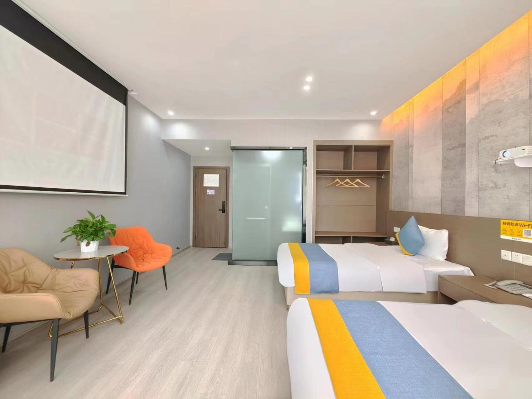 Deluxe Twin Room photo 1