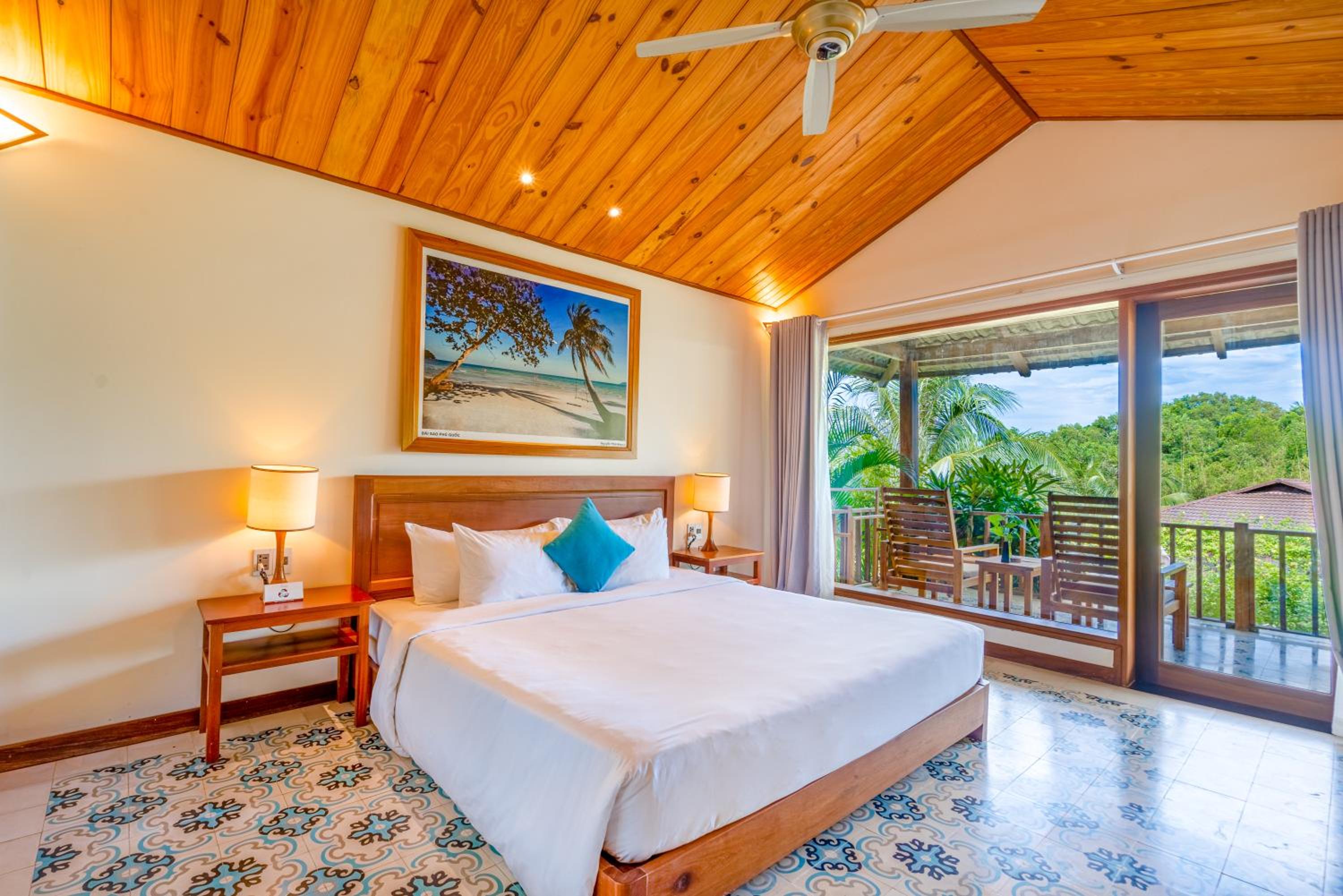Villa 2 Bedroom 1 Living Room with Balcony photo 1