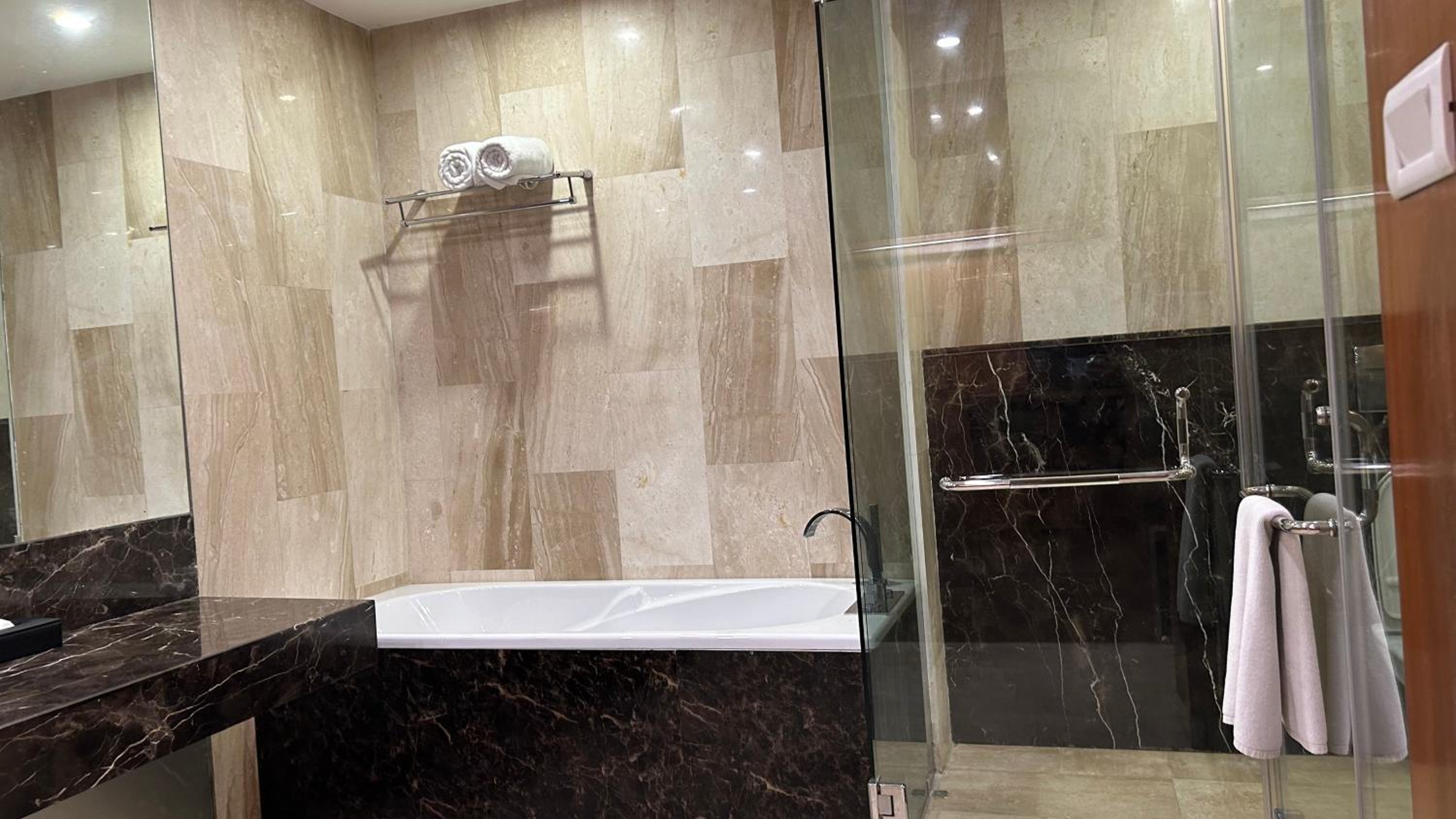 Suite photo 2