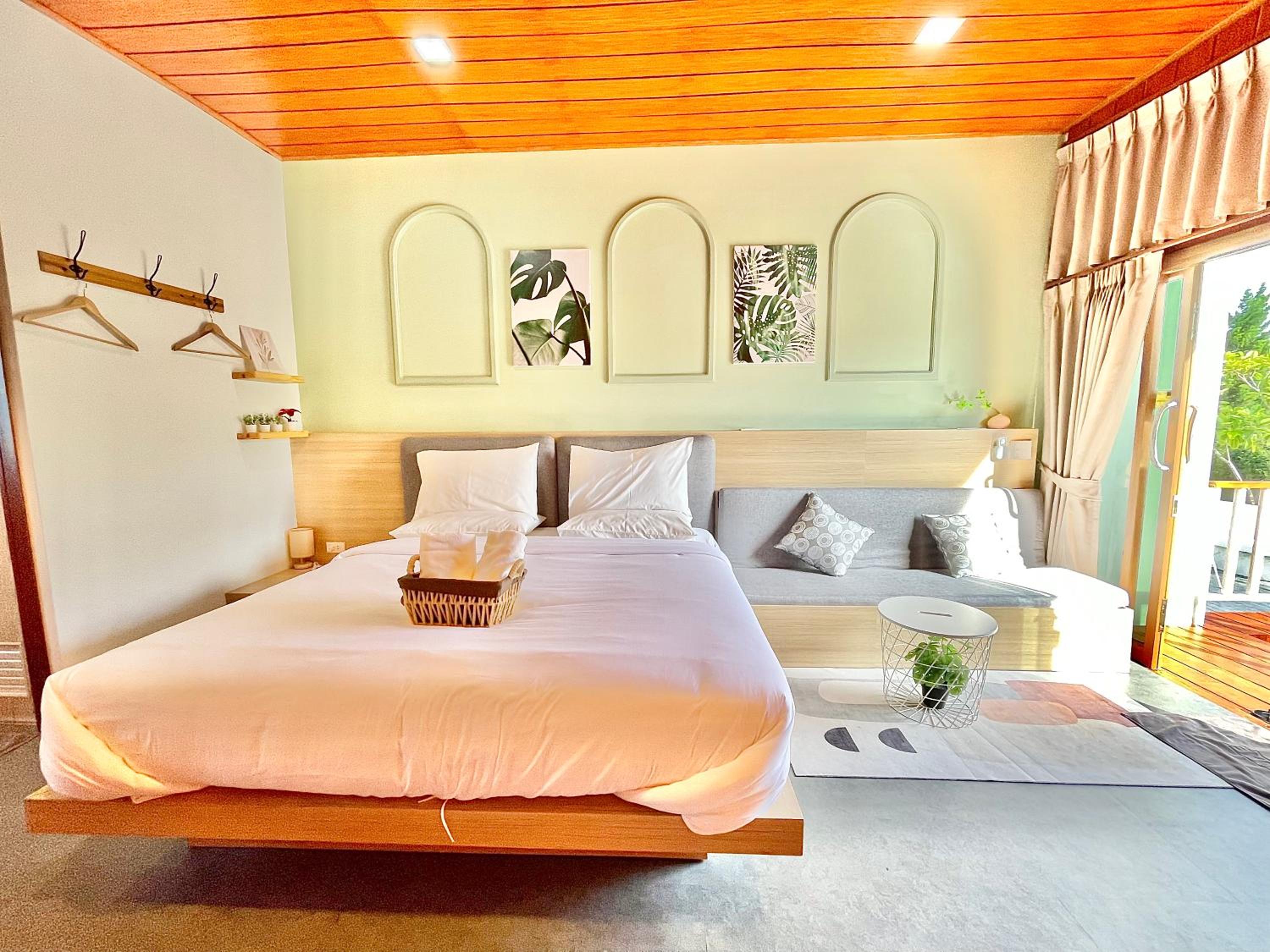 King Room with Garden View - Photo 10