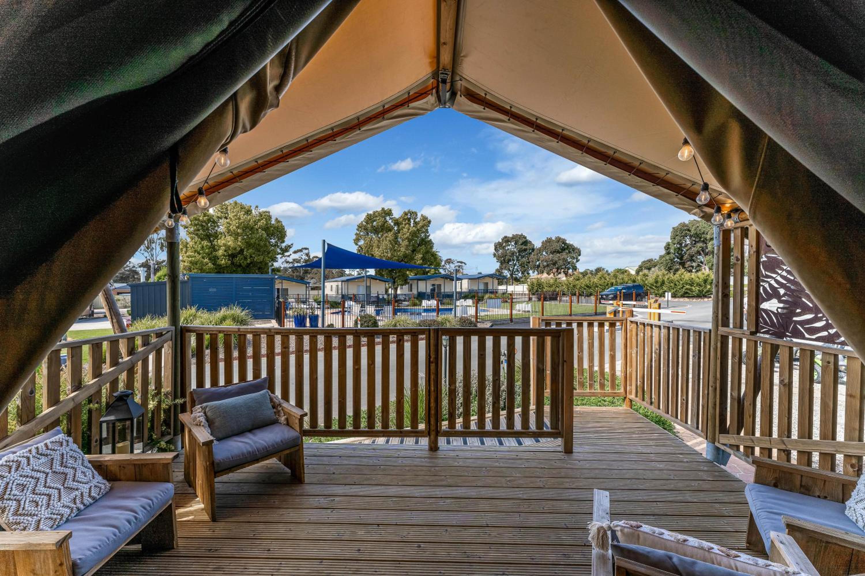 Glamping Miners Tent (6 Berth-Enhanced tent) photo 3