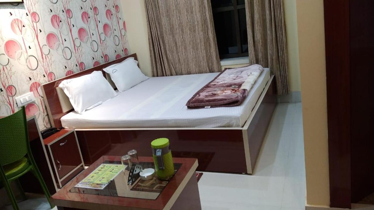 Deluxe Room - Photo 4