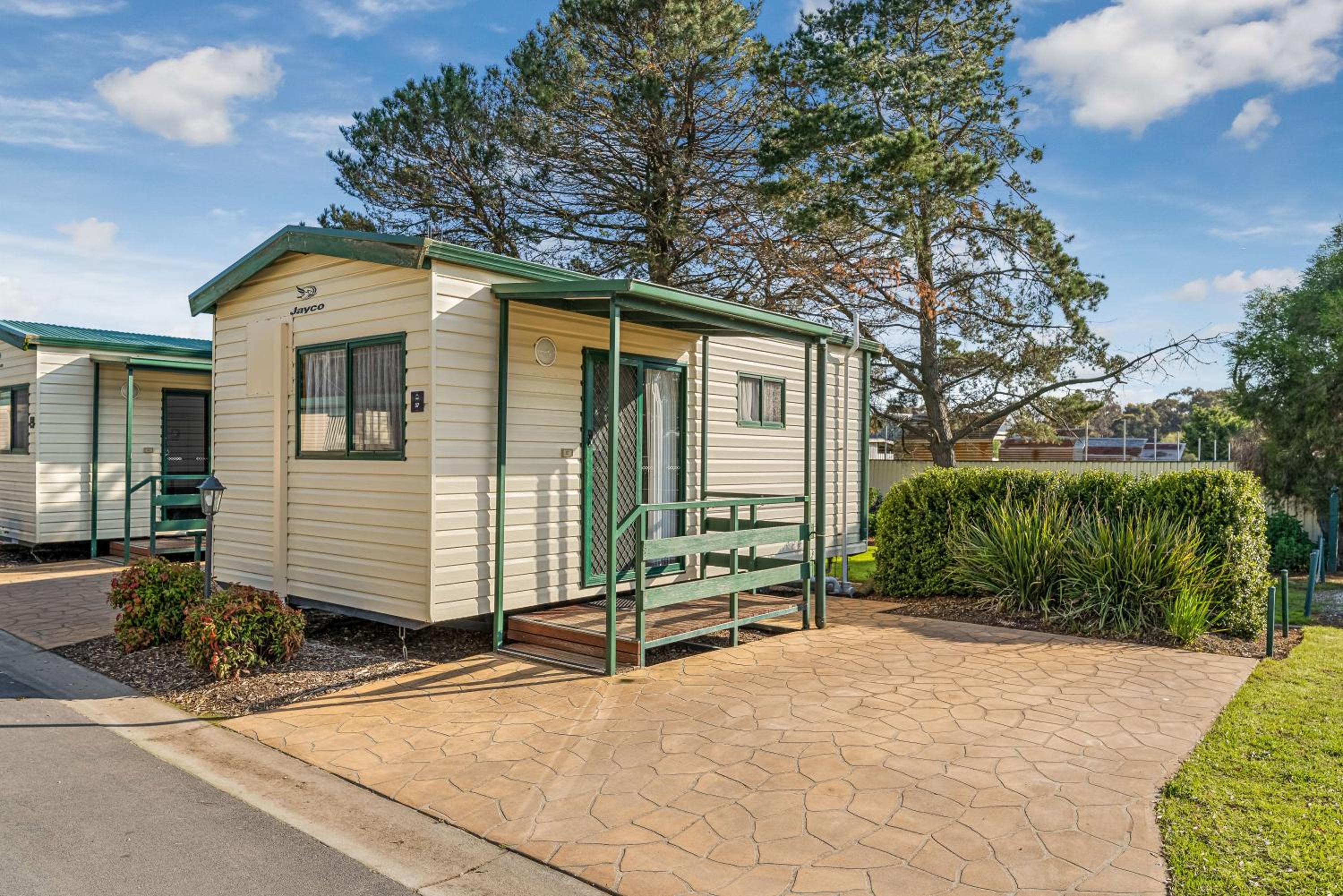 Studio Open Plan (2 Berth) photo 2