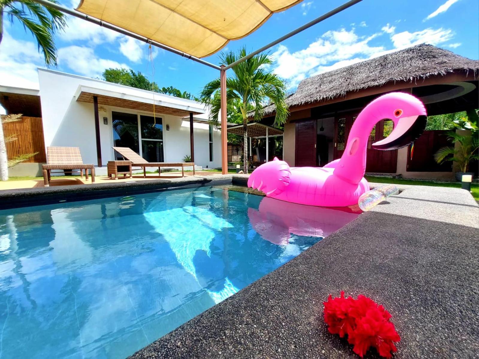 Villa with Private Pool - Photo 8
