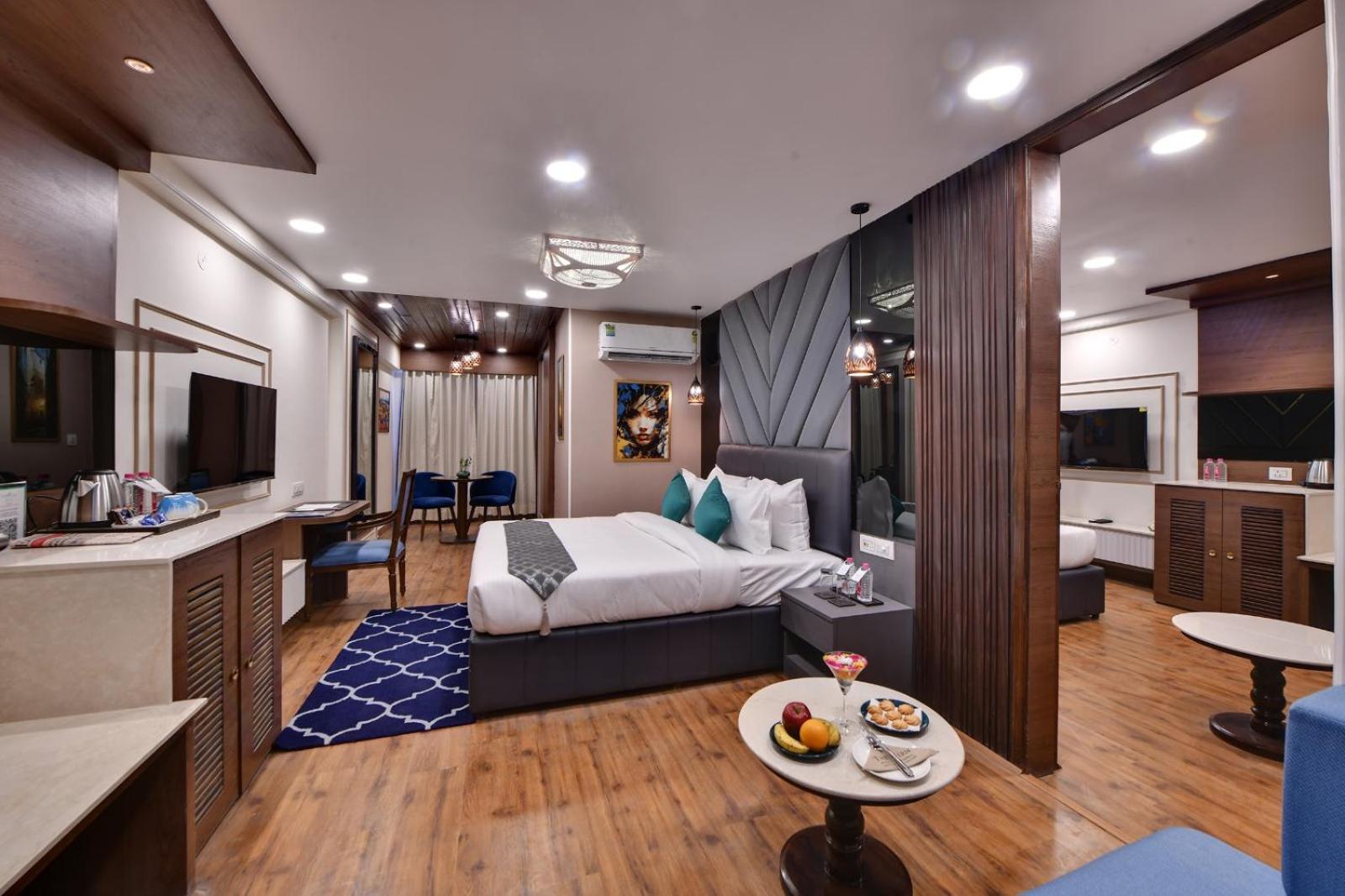 Fern Club Room Double Bed