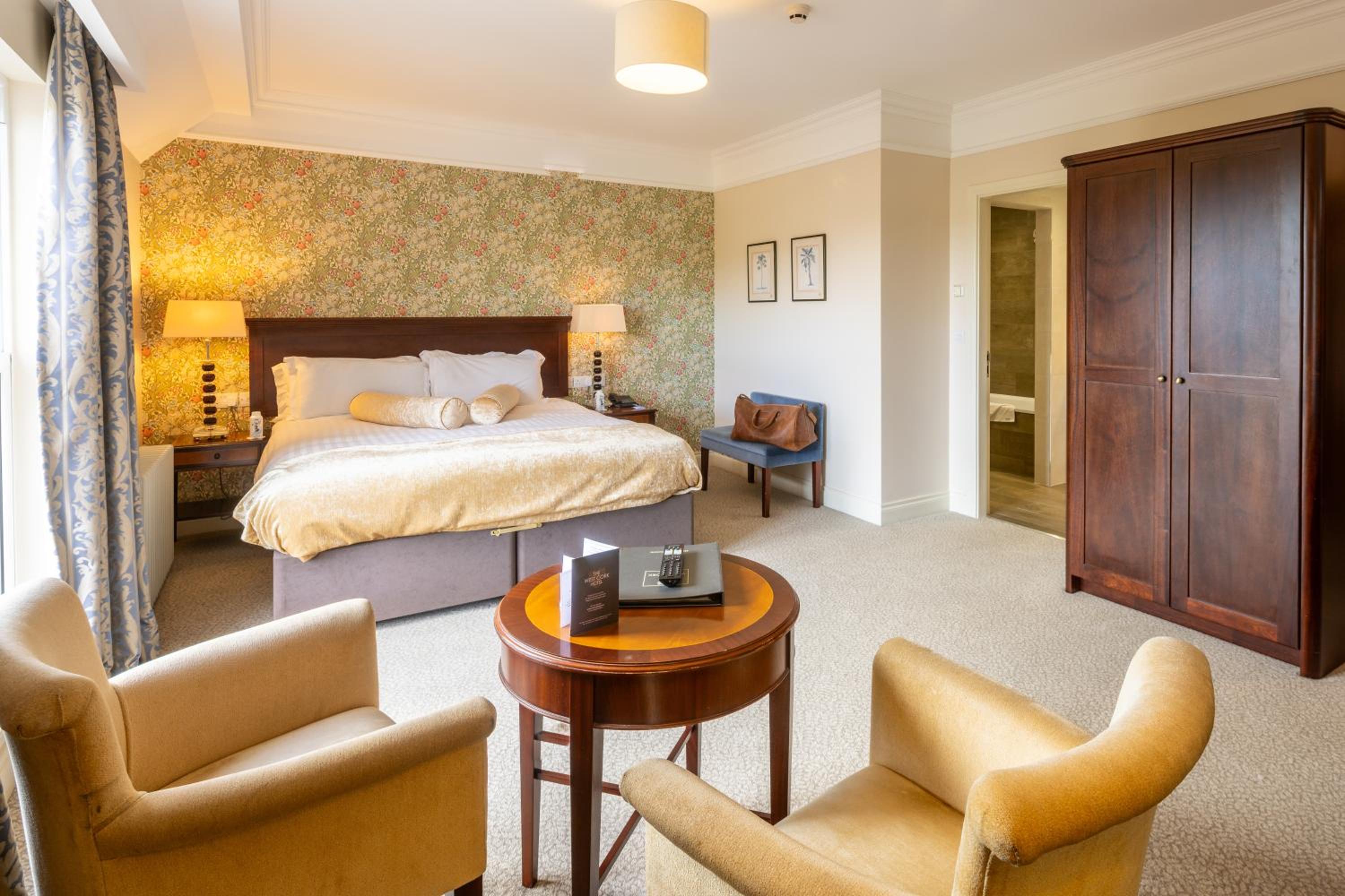 Superior Double Room - Photo 1