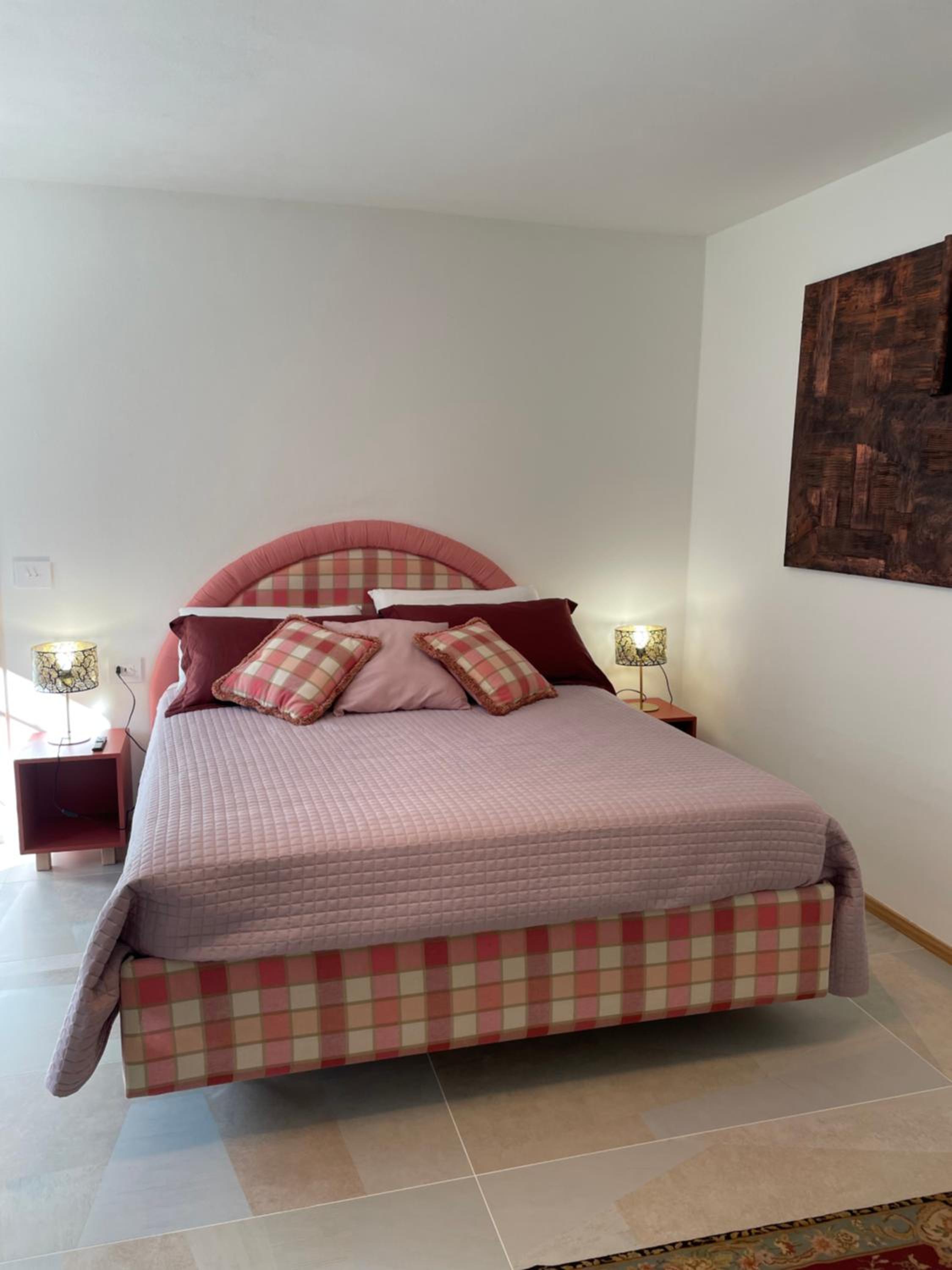Queen Room photo 3